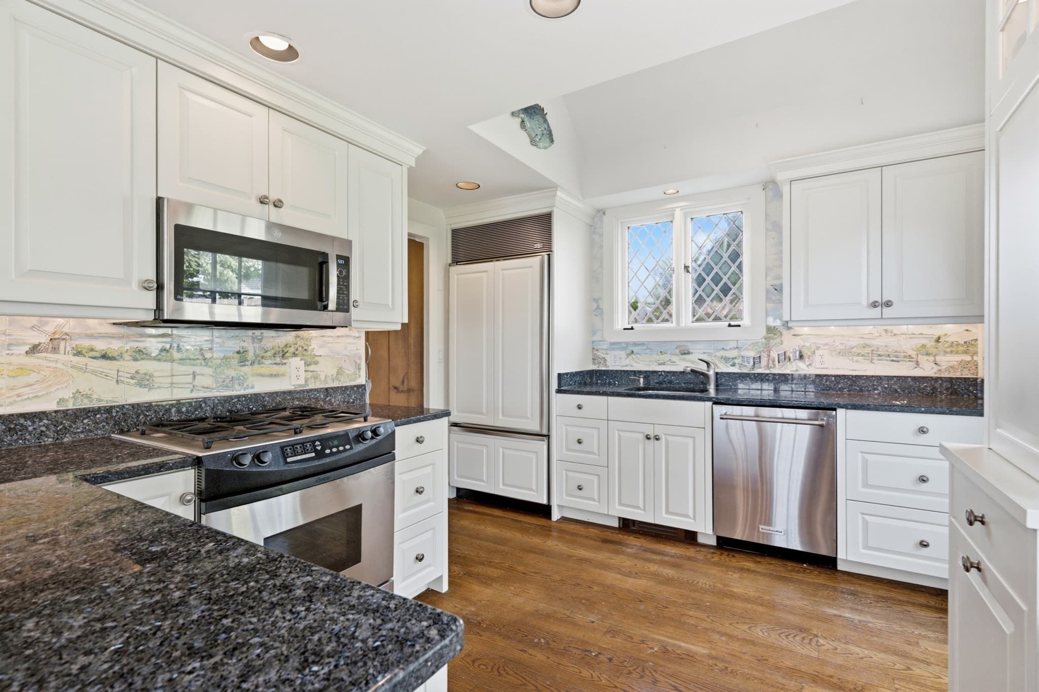 Single Family Residence at 108 Queen Anne Road, Chatham MA 02633, Chatham, photo 10 of 21