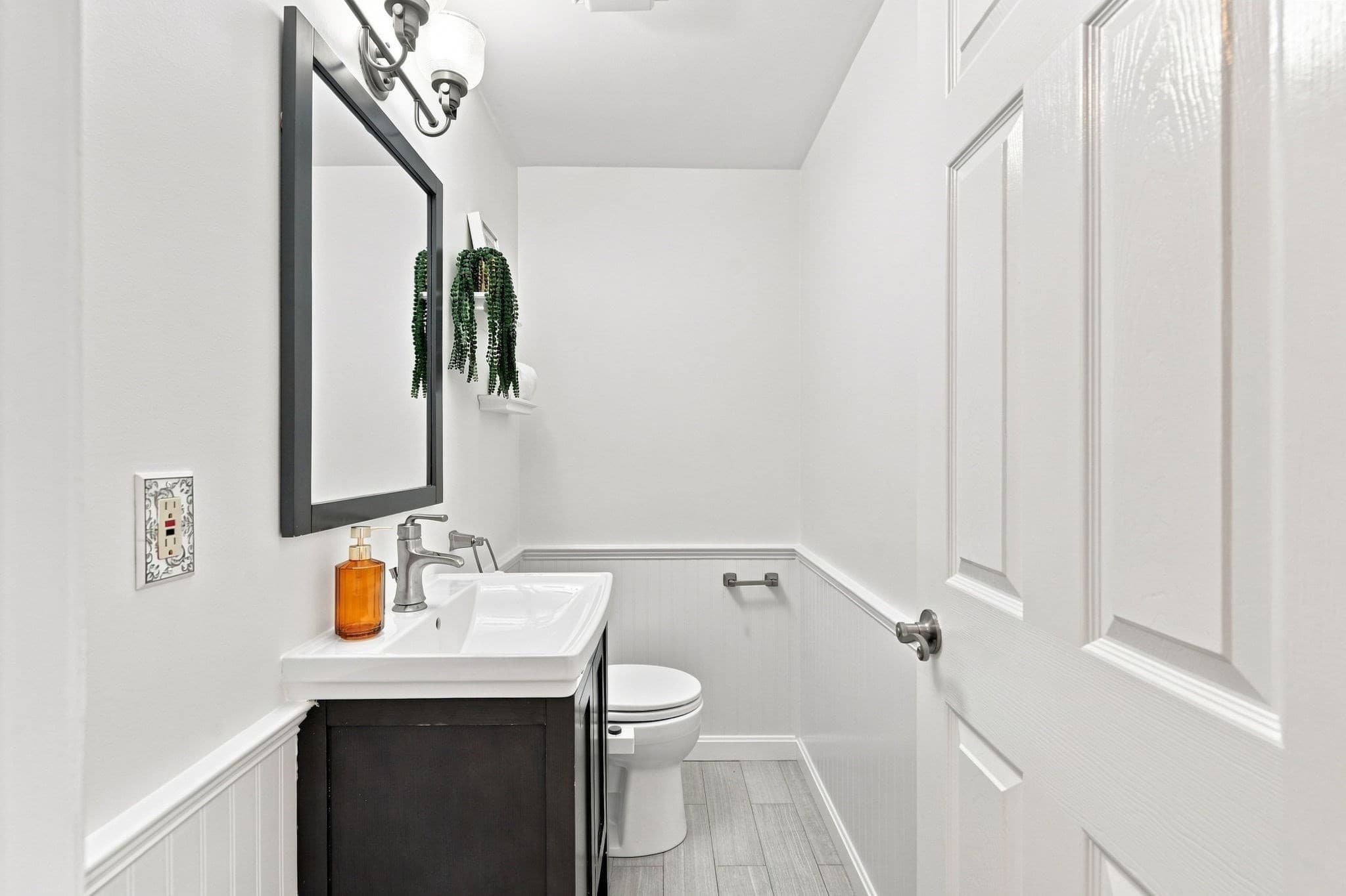 Single Family Residence at 901 Sandy Lane, Wilmington MA 01887, Wilmington, photo 12 of 26