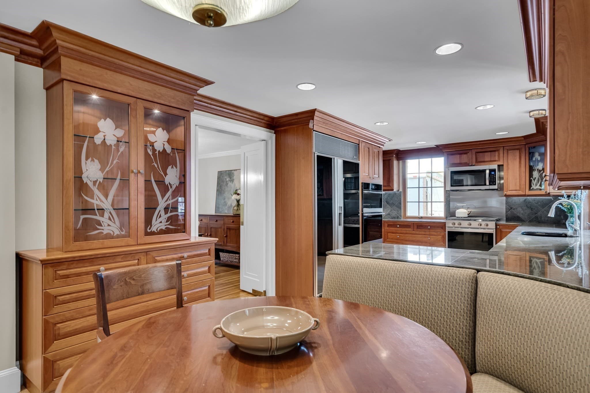Single Family Residence at 72 Beverly Rd, Brookline MA 02467, Brookline, photo 12 of 42