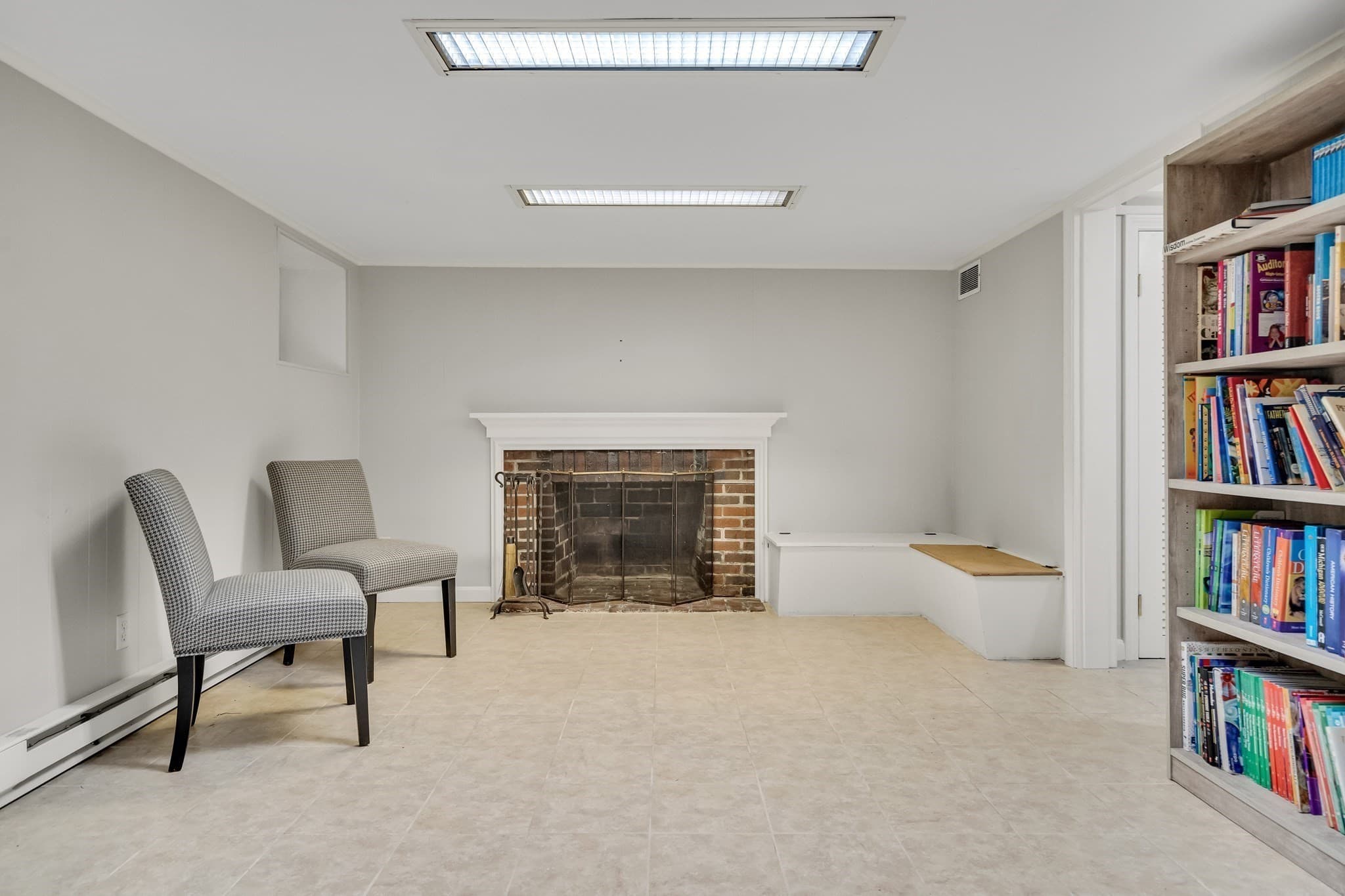 Single Family Residence at 72 Beverly Rd, Brookline MA 02467, Brookline, photo 35 of 42