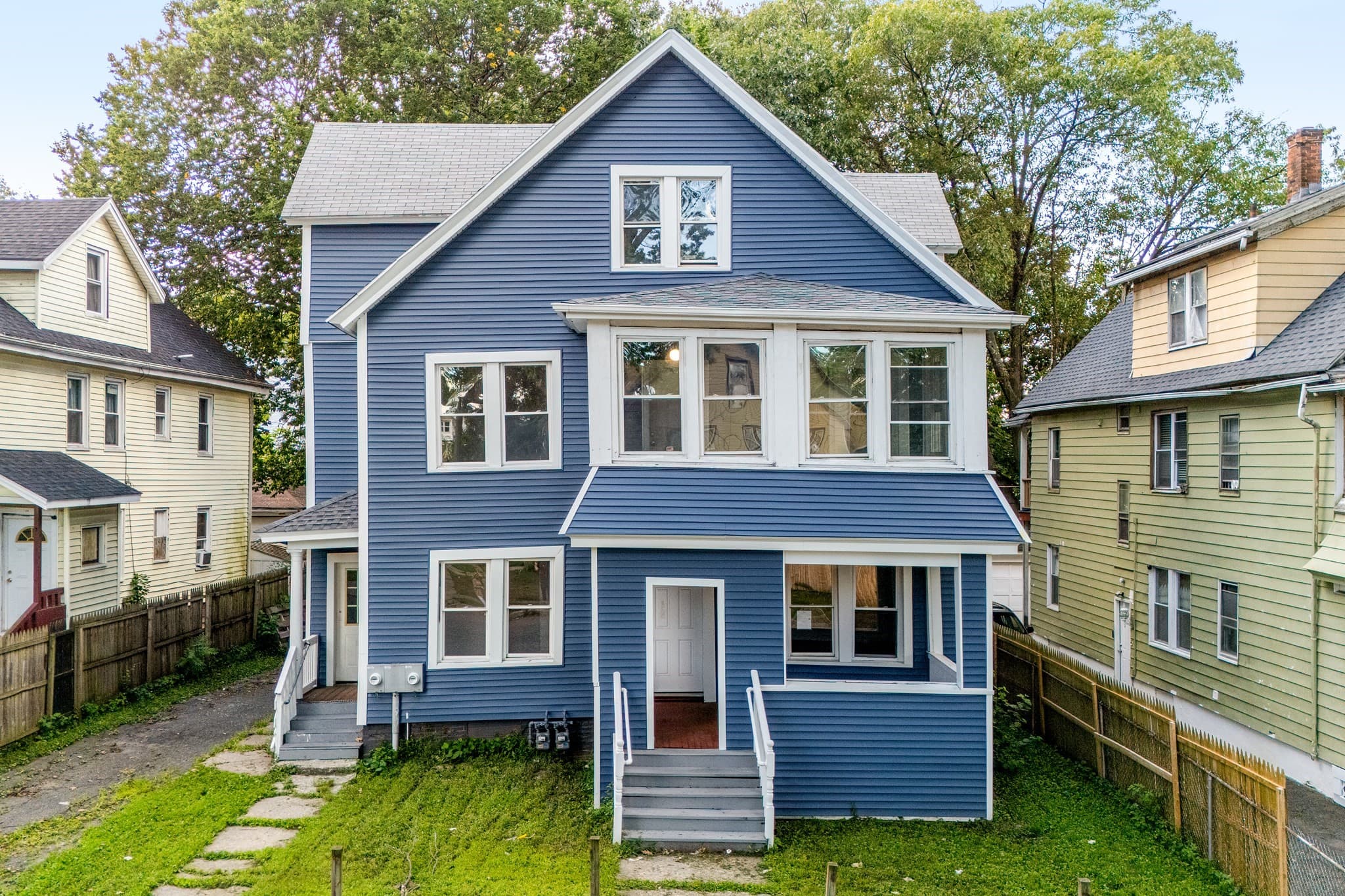 172-174 Euclid Ave, Springfield MA 01108