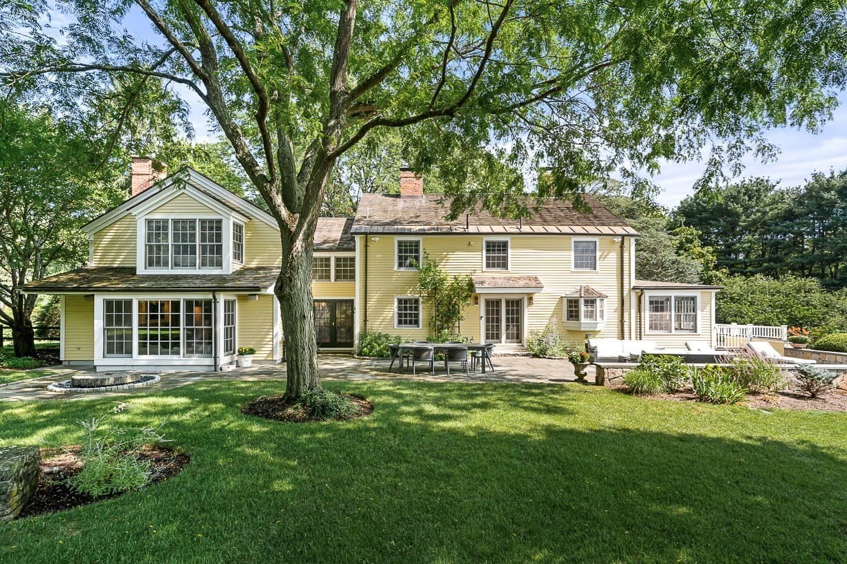 Single Family Residence at 151 Oakland Street, Wellesley MA 02481, Wellesley, photo 2 of 42
