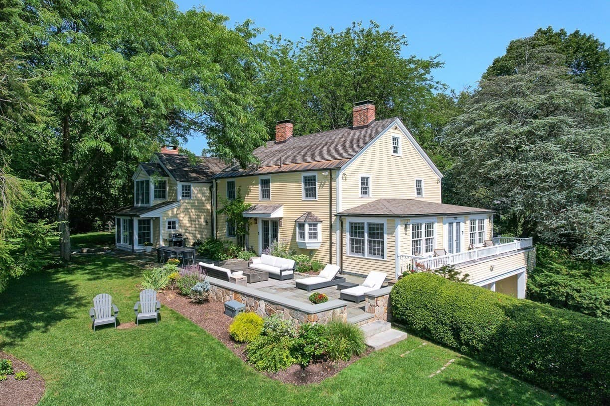 Single Family Residence at 151 Oakland Street, Wellesley MA 02481, Wellesley, photo 3 of 42
