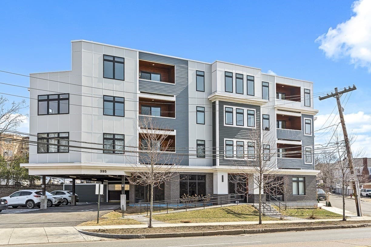 Condominium at 395 Alewife Brook Parkway # 3H, Somerville MA 02144, Somerville, photo 17 of 22