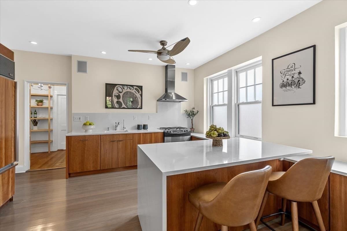 Condominium at 47 Alton Pl # 3, Brookline MA 02446, Brookline, photo 8 of 21