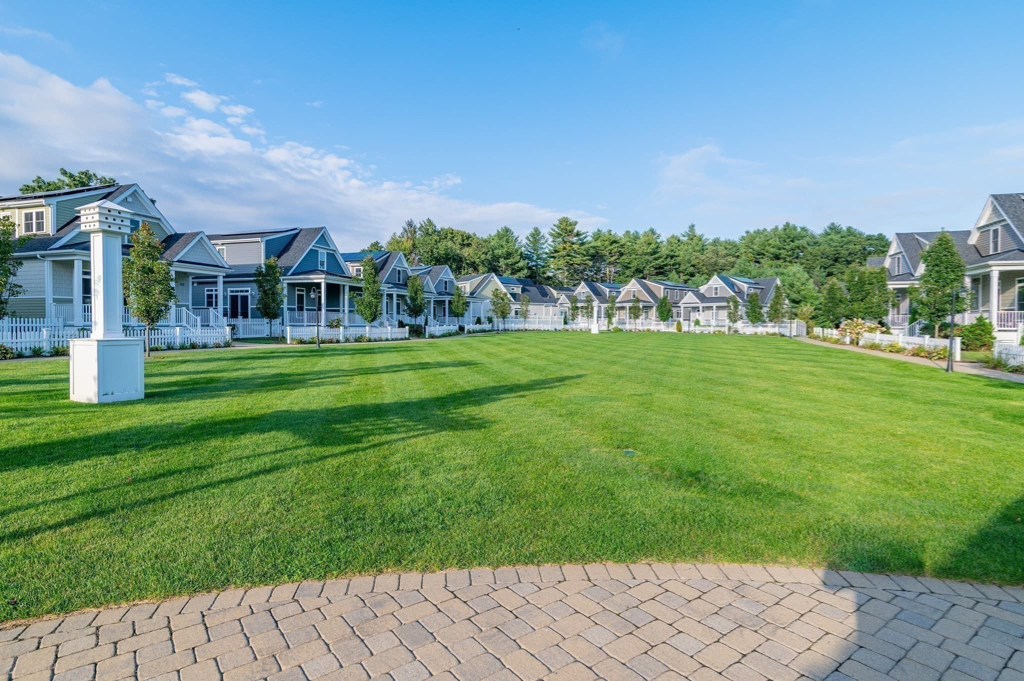 Condominium at 13 Boydes Xing # 12, Norfolk MA 02056, Norfolk, photo 6 of 42