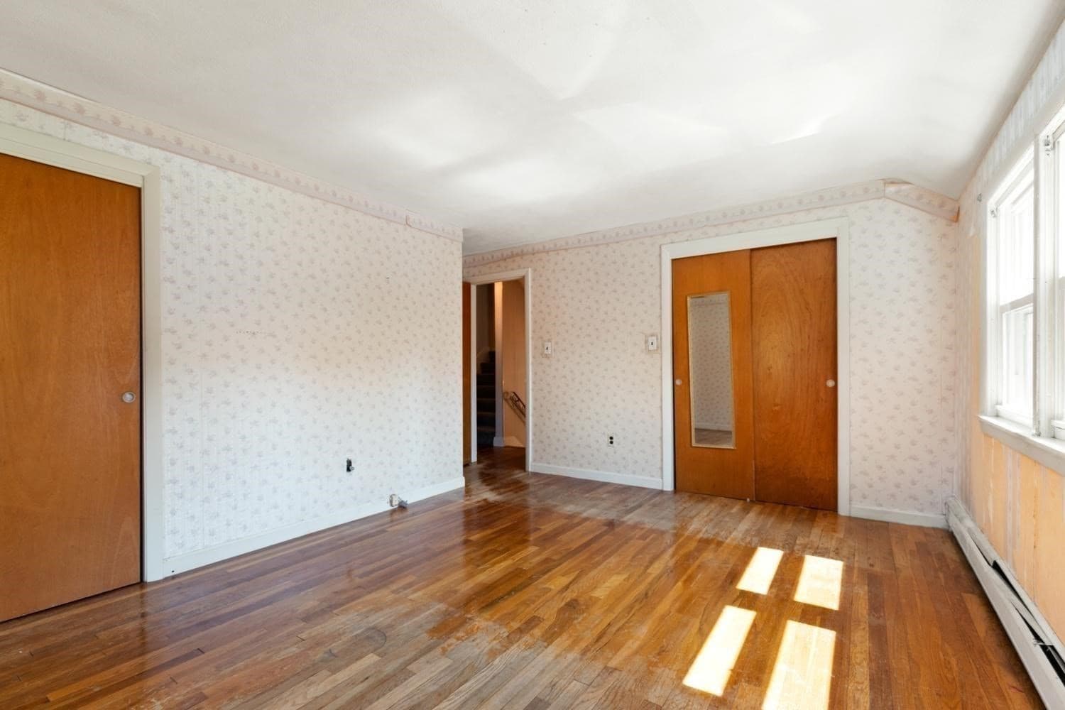 Single Family Residence at 4 Mayflower, Stoneham MA 02180, Stoneham, photo 20 of 32