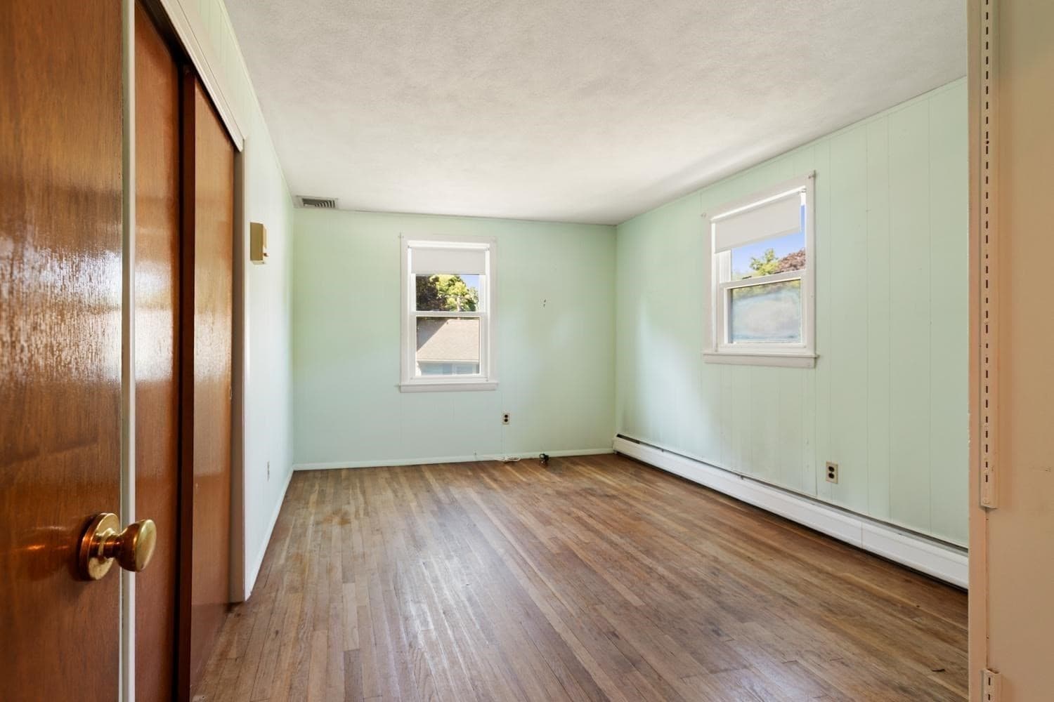 Single Family Residence at 4 Mayflower, Stoneham MA 02180, Stoneham, photo 21 of 32