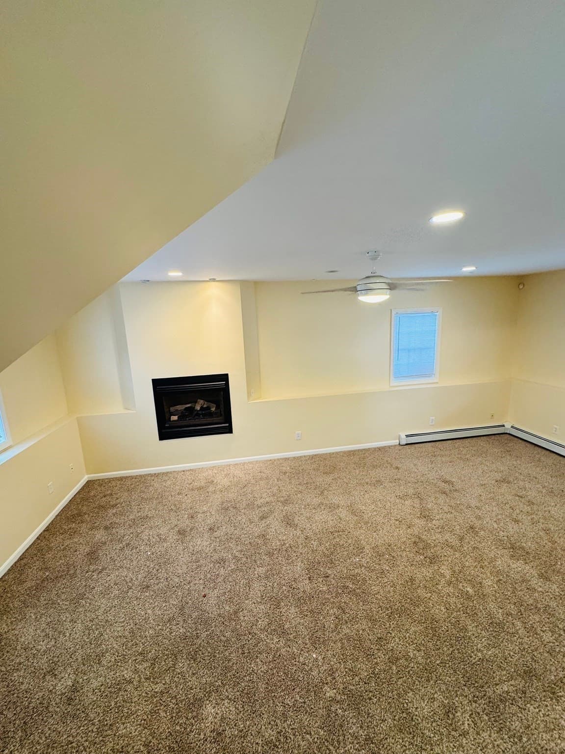 Single Family Residence at 1015 Forbes St, New Bedford MA 02745, New Bedford, photo 10 of 12