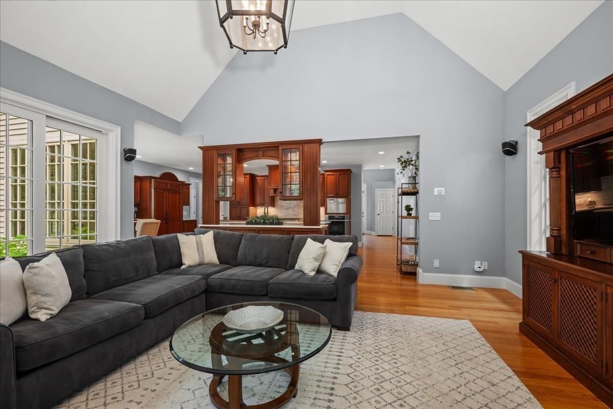 Single Family Residence at 1 Thistle Hill Ln, Westborough MA 01581, Westborough, photo 15 of 42