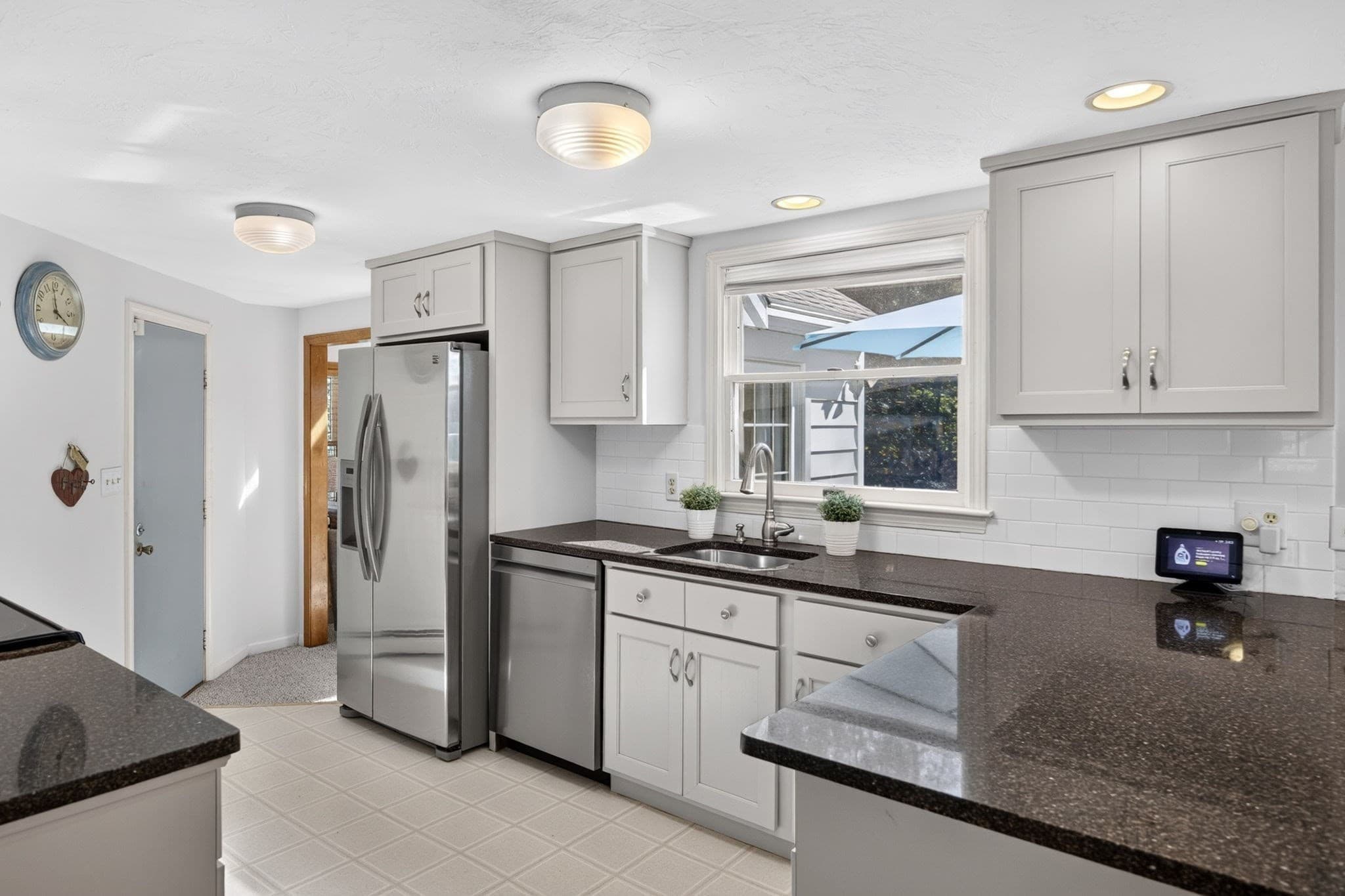 Single Family Residence at 16 Holly Ridge Drive, Sandwich MA 02563, Sandwich, photo 10 of 42