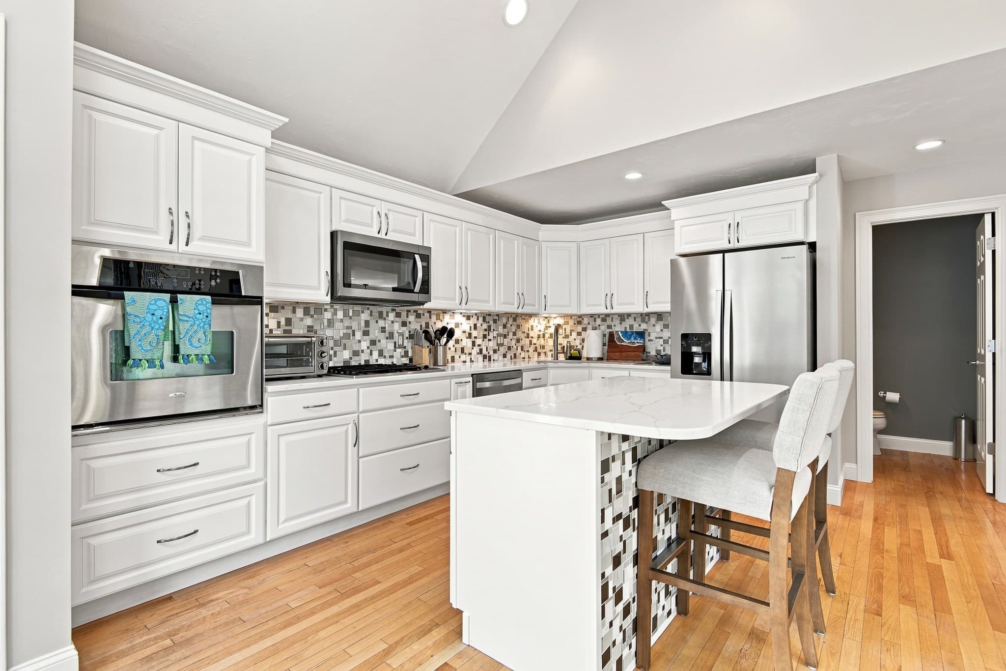 Condominium at 68 Gold Leaf Lane # 68, Mashpee MA 02649, Mashpee, photo 18 of 42