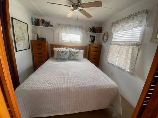 Condominium at 195 N Shore Blvd # J, Sandwich MA 02537, Sandwich, photo 3 of 6
