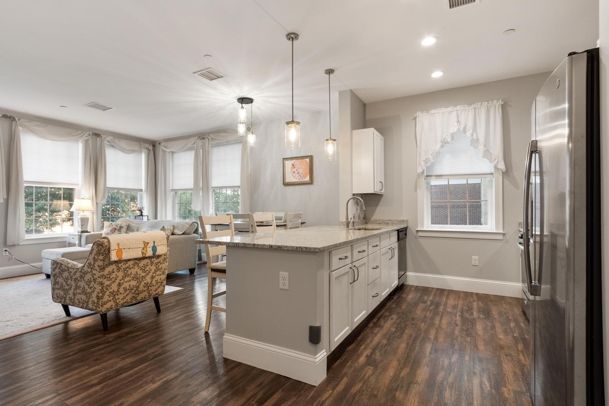Condominium at 8 Sanborn St # 2011, Reading MA 01867, Reading, photo 12 of 40
