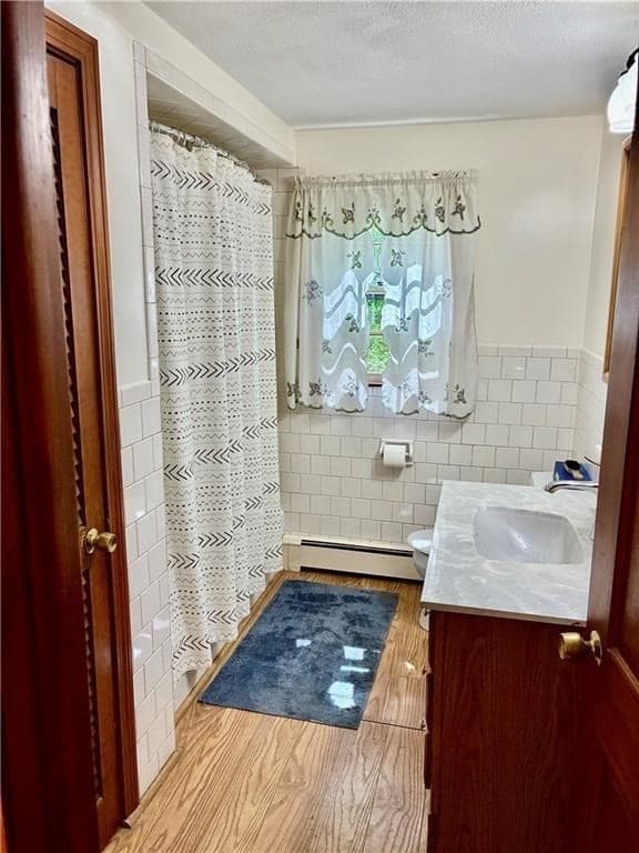 Single Family Residence at 12 Tom Lee Drive, North Smithfield RI 02896, North Smithfield, photo 16 of 28