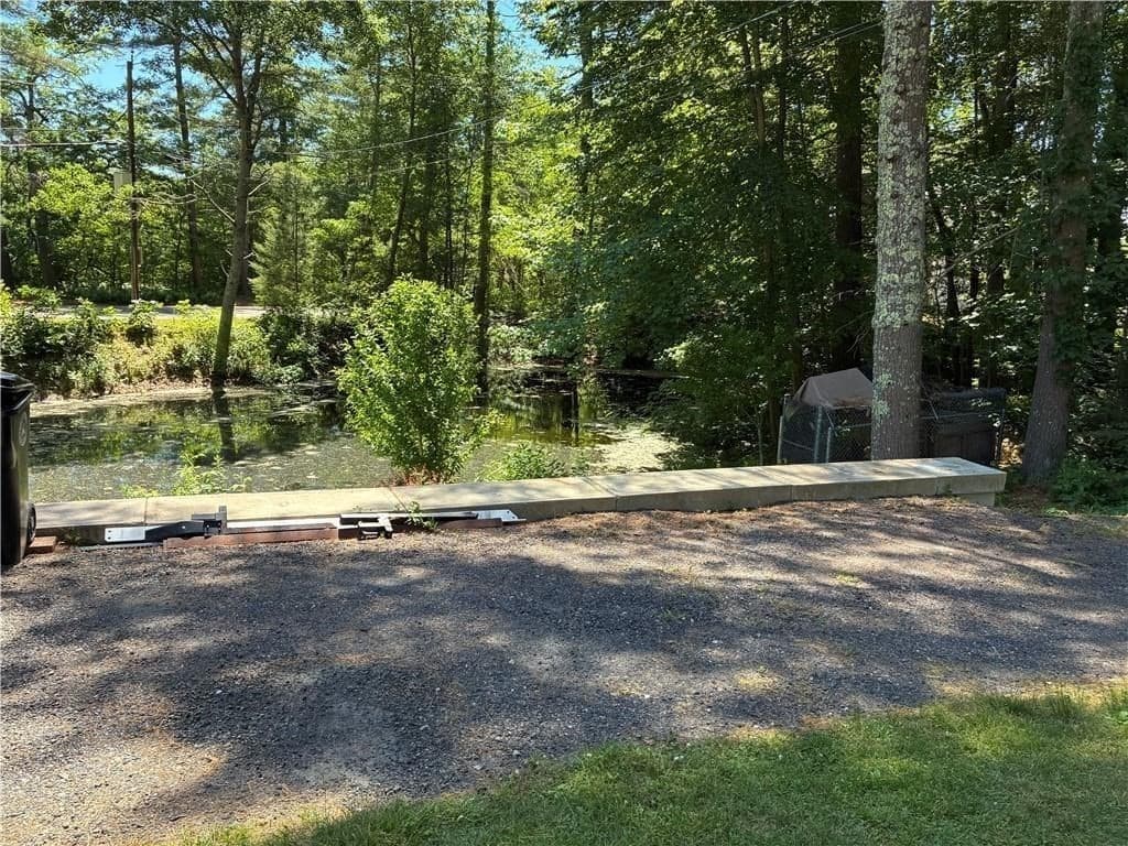Single Family Residence at 12 Tom Lee Drive, North Smithfield RI 02896, North Smithfield, photo 5 of 28