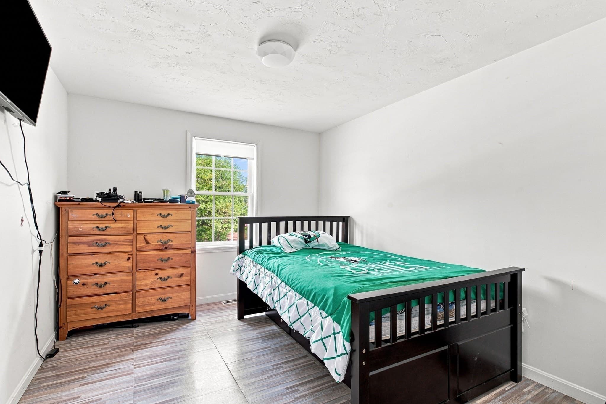 Single Family Residence at 21 Hamilton Way, Holbrook MA 02343, Holbrook, photo 15 of 20