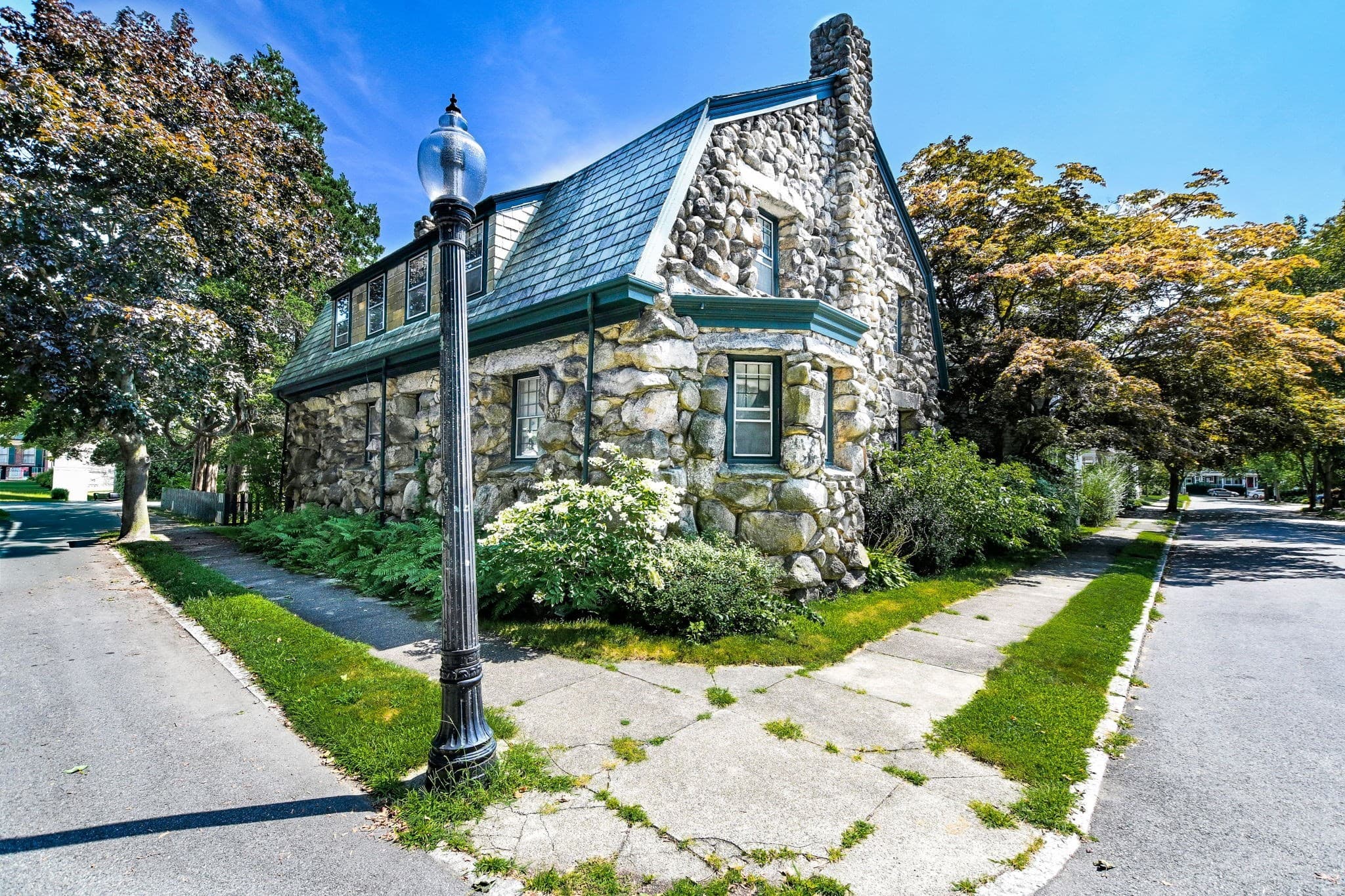 30 Arnold Place, New Bedford MA 02740