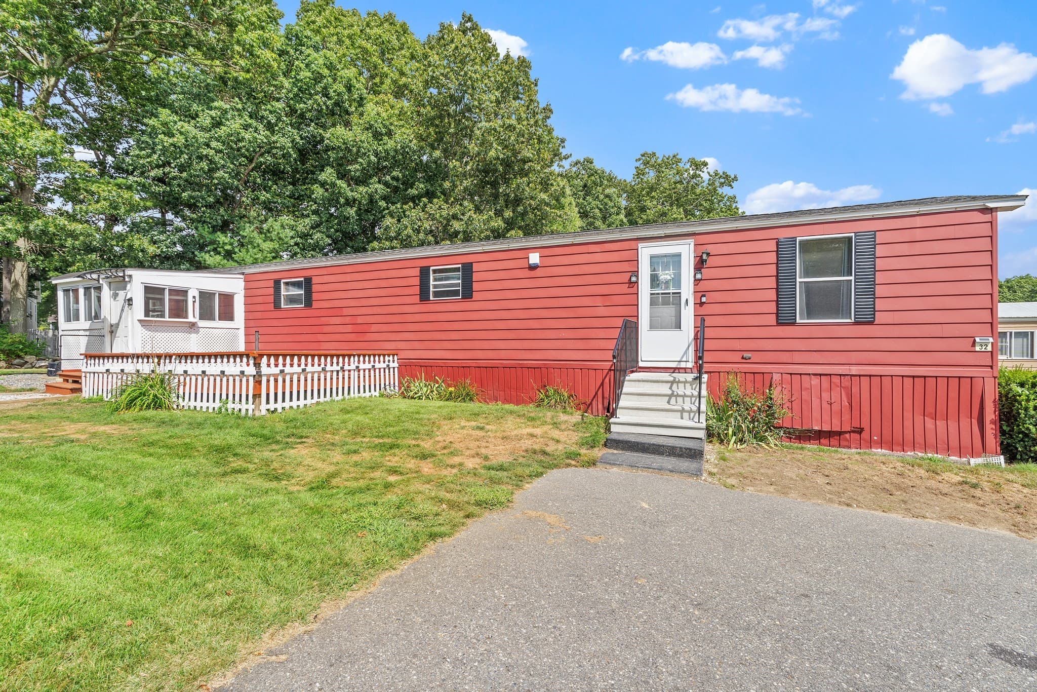 32 Kevork Ave, Marlborough MA 01752