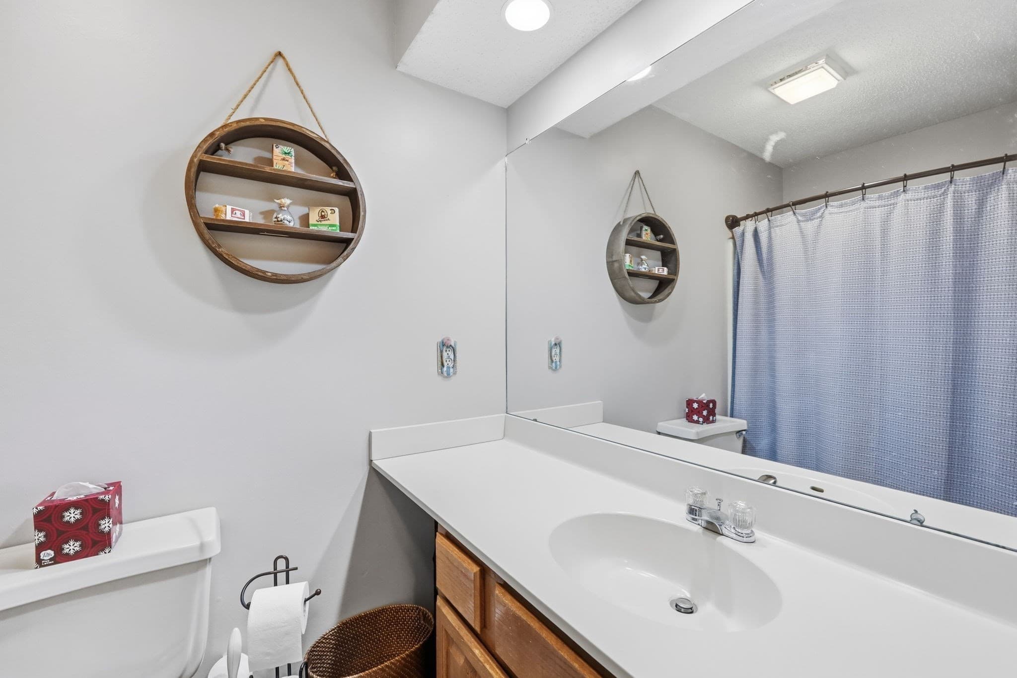 Condominium at 126 Brookfield Ln # 126, Agawam MA 01001, Agawam, photo 11 of 28