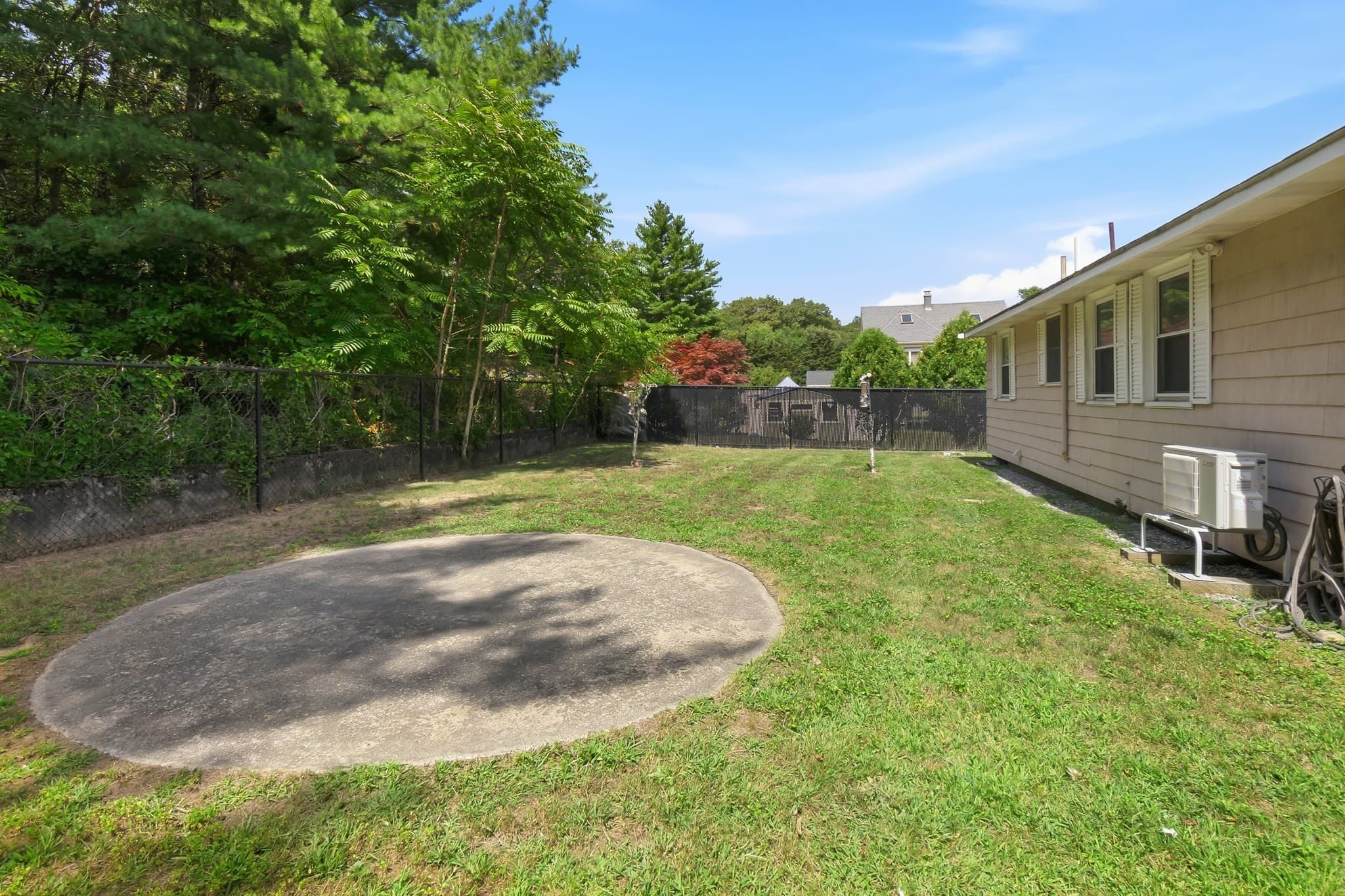 Single Family Residence at 1100 Main St, Woburn MA 01801, Woburn, photo 5 of 24