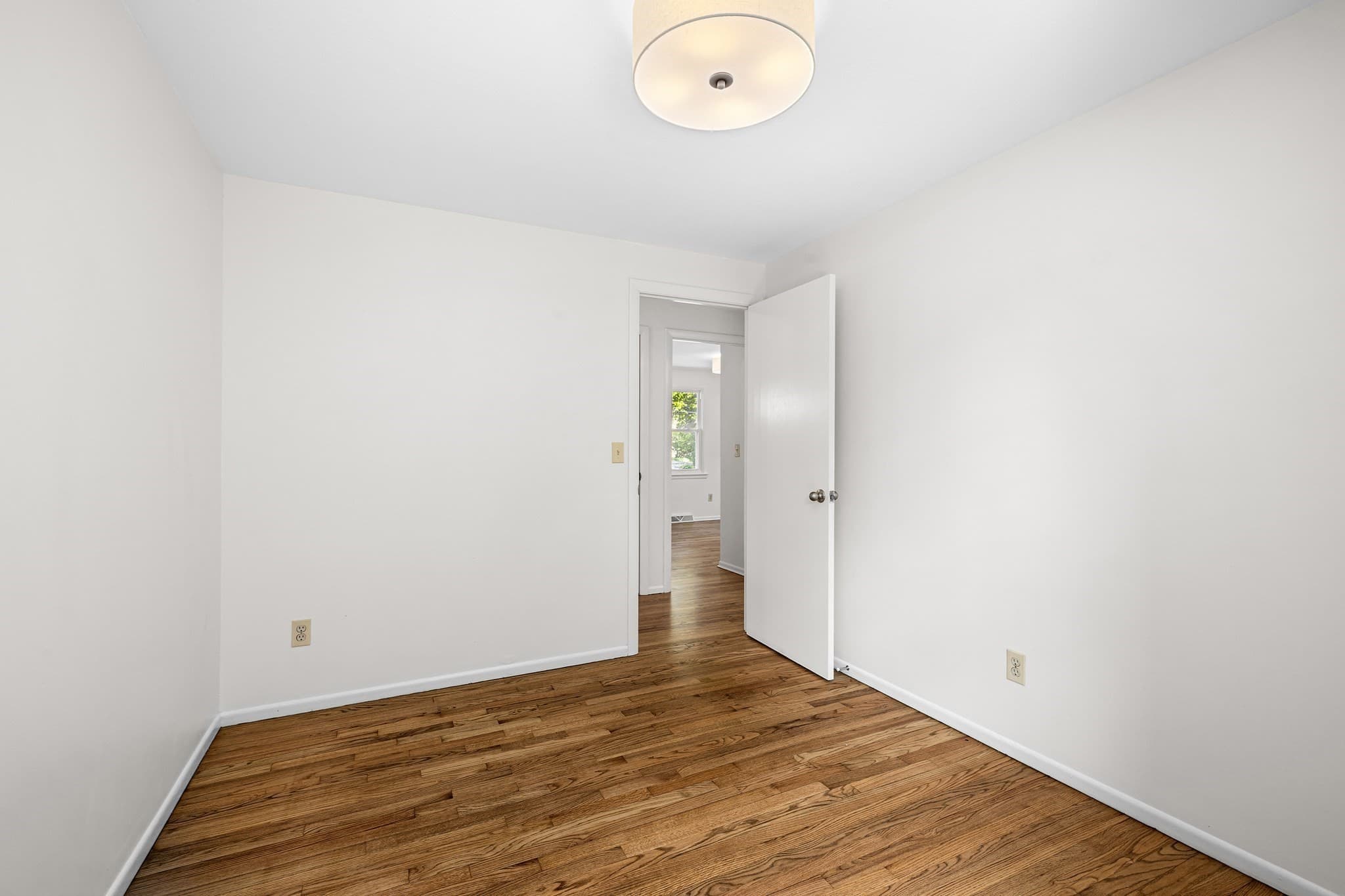 Single Family Residence at 1747 Highland Avenue, Fall River MA 02720, Fall River, photo 28 of 38