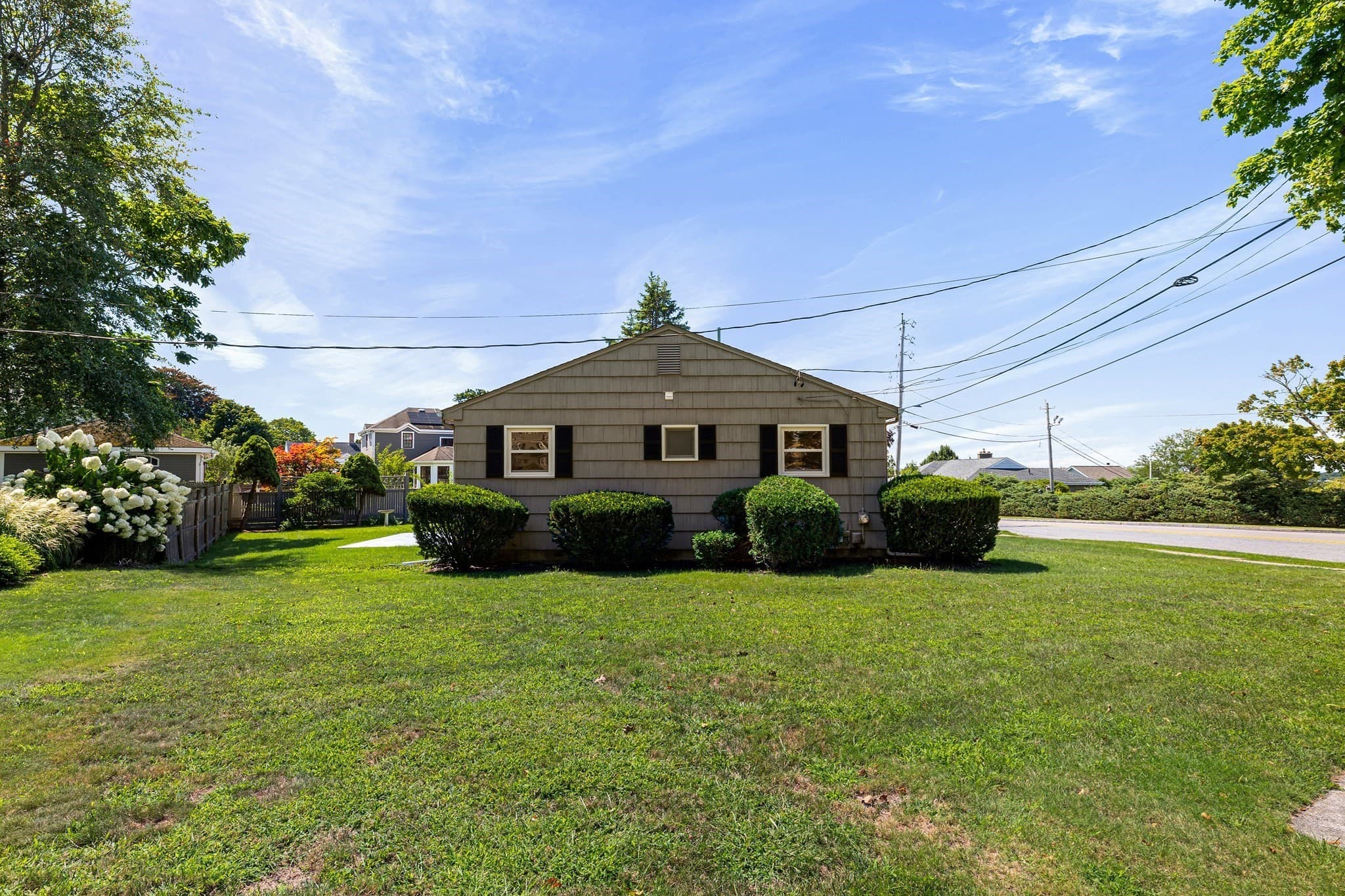 Single Family Residence at 1747 Highland Avenue, Fall River MA 02720, Fall River, photo 5 of 38
