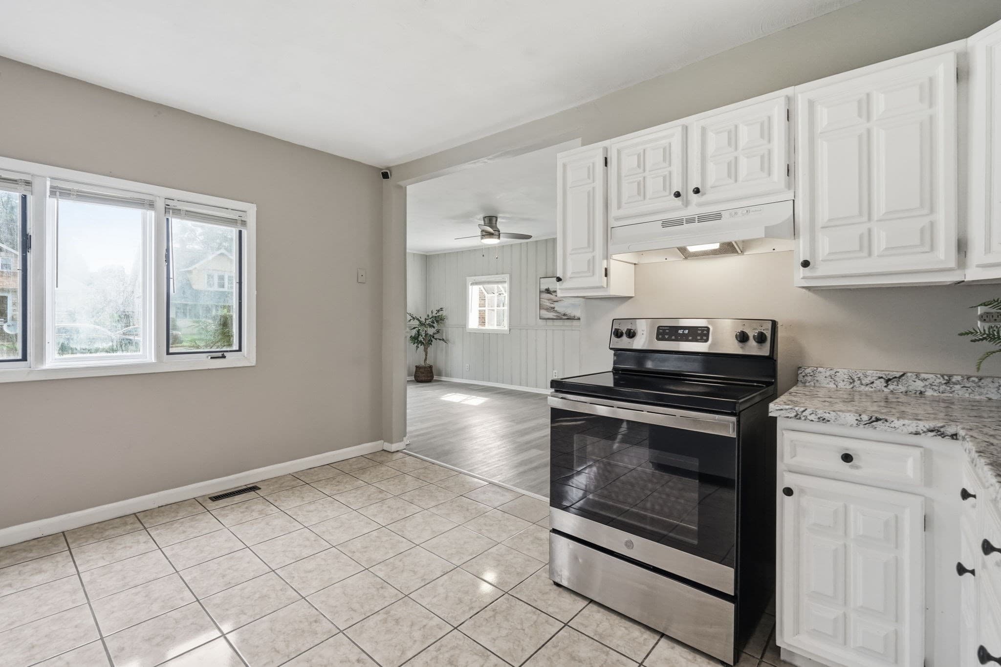 Single Family Residence at 66 Upland, Springfield MA 01104, Springfield, photo 13 of 41