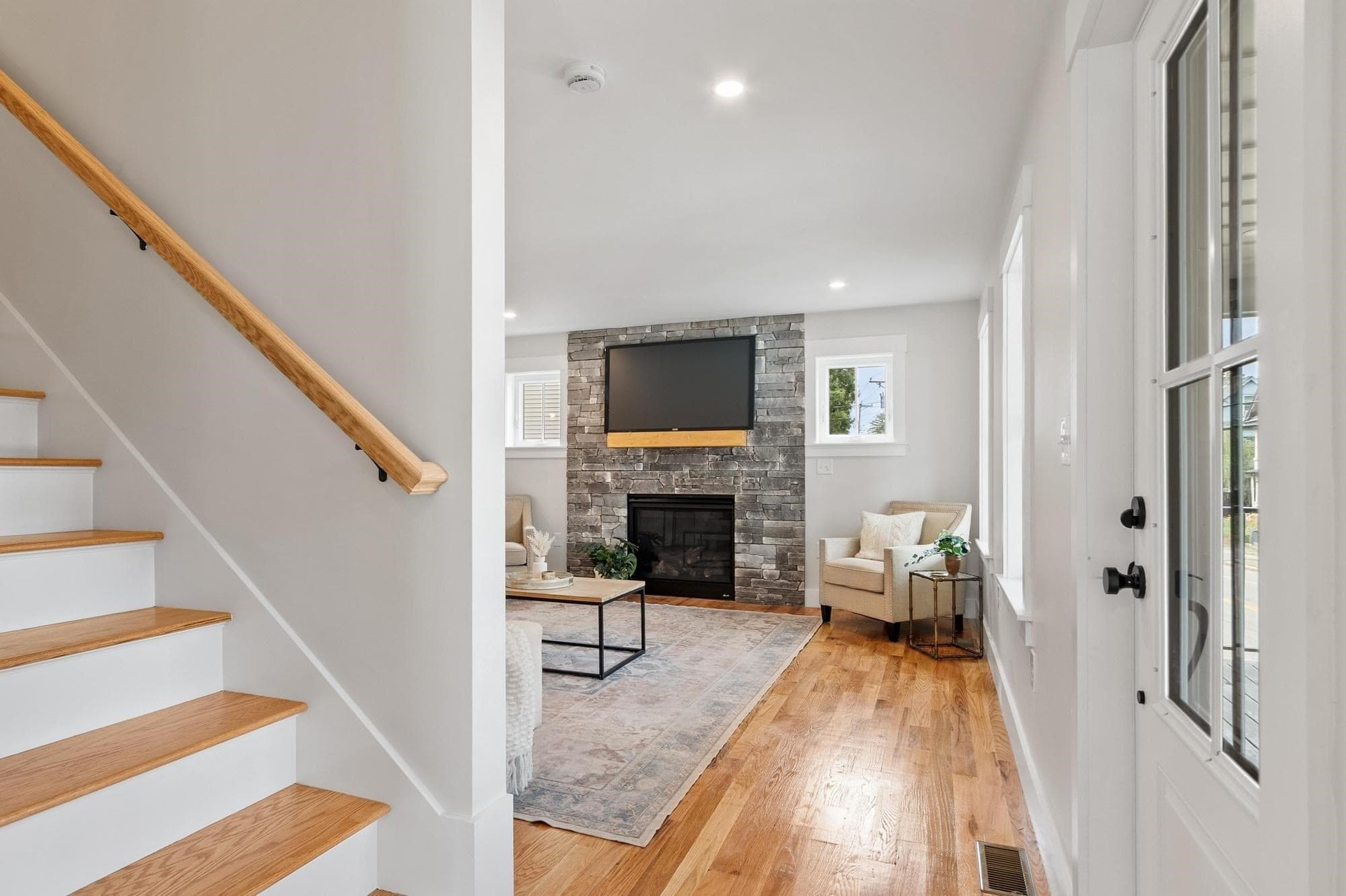 Single Family Residence at 688 Westford St, Lowell MA 01851, Lowell, photo 22 of 42