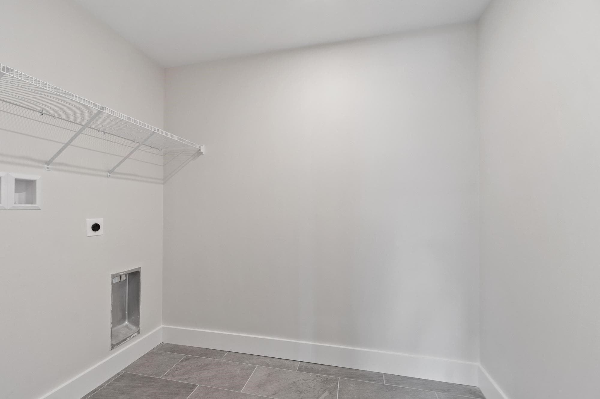 Single Family Residence at 688 Westford St, Lowell MA 01851, Lowell, photo 40 of 42