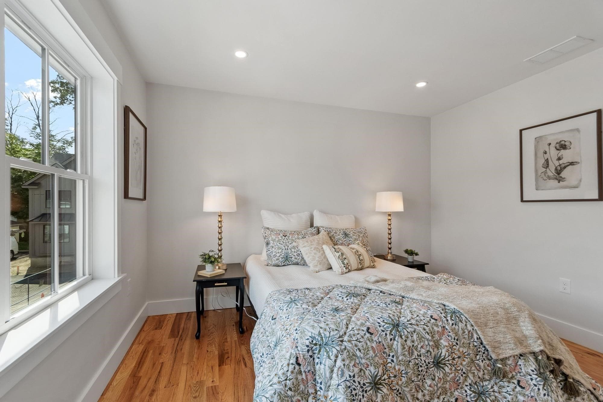 Single Family Residence at 688 Westford St, Lowell MA 01851, Lowell, photo 29 of 42