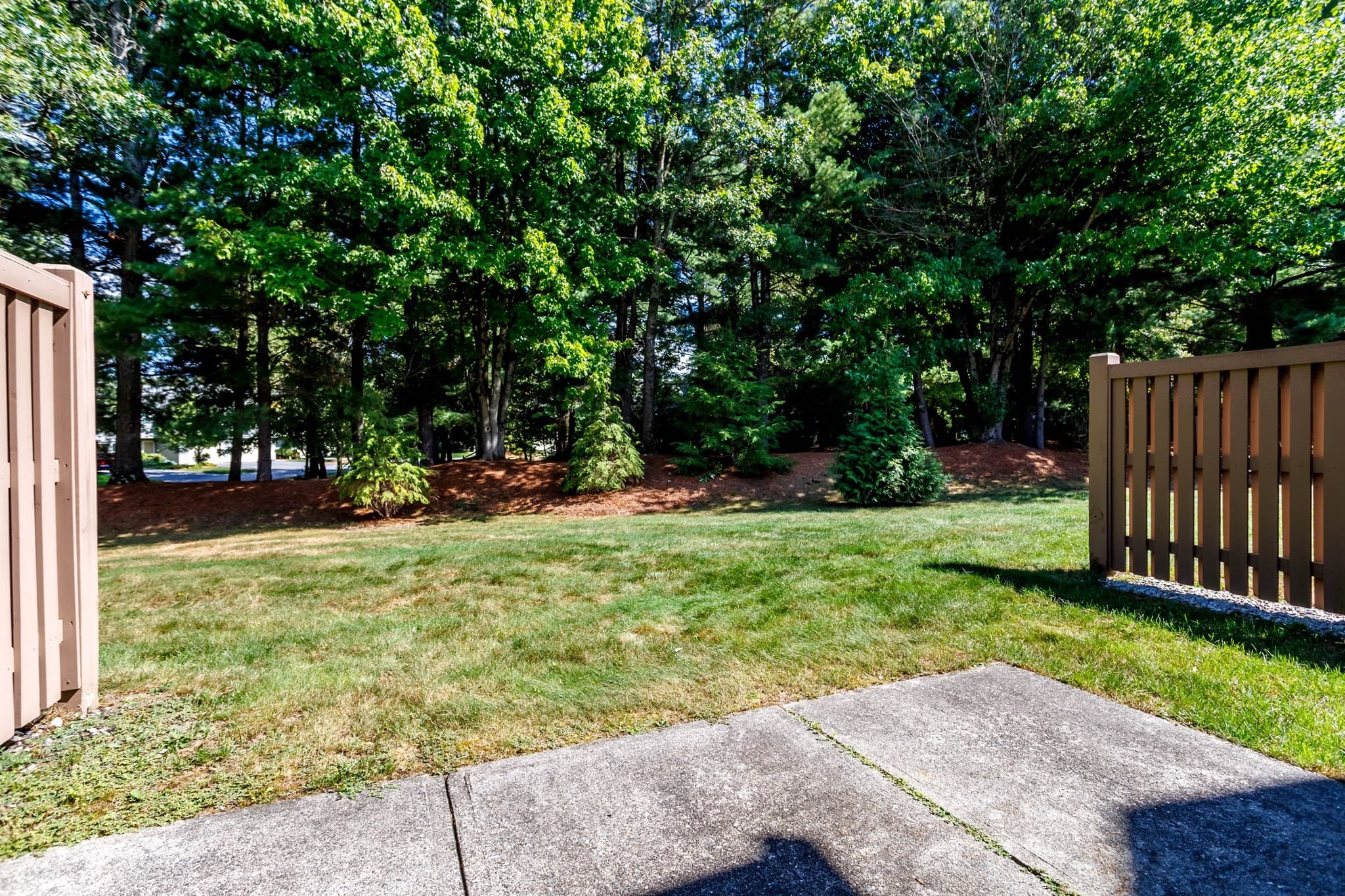 Condominium at 512 Ridgefield Cir # C, Clinton MA 01510, Clinton, photo 23 of 30