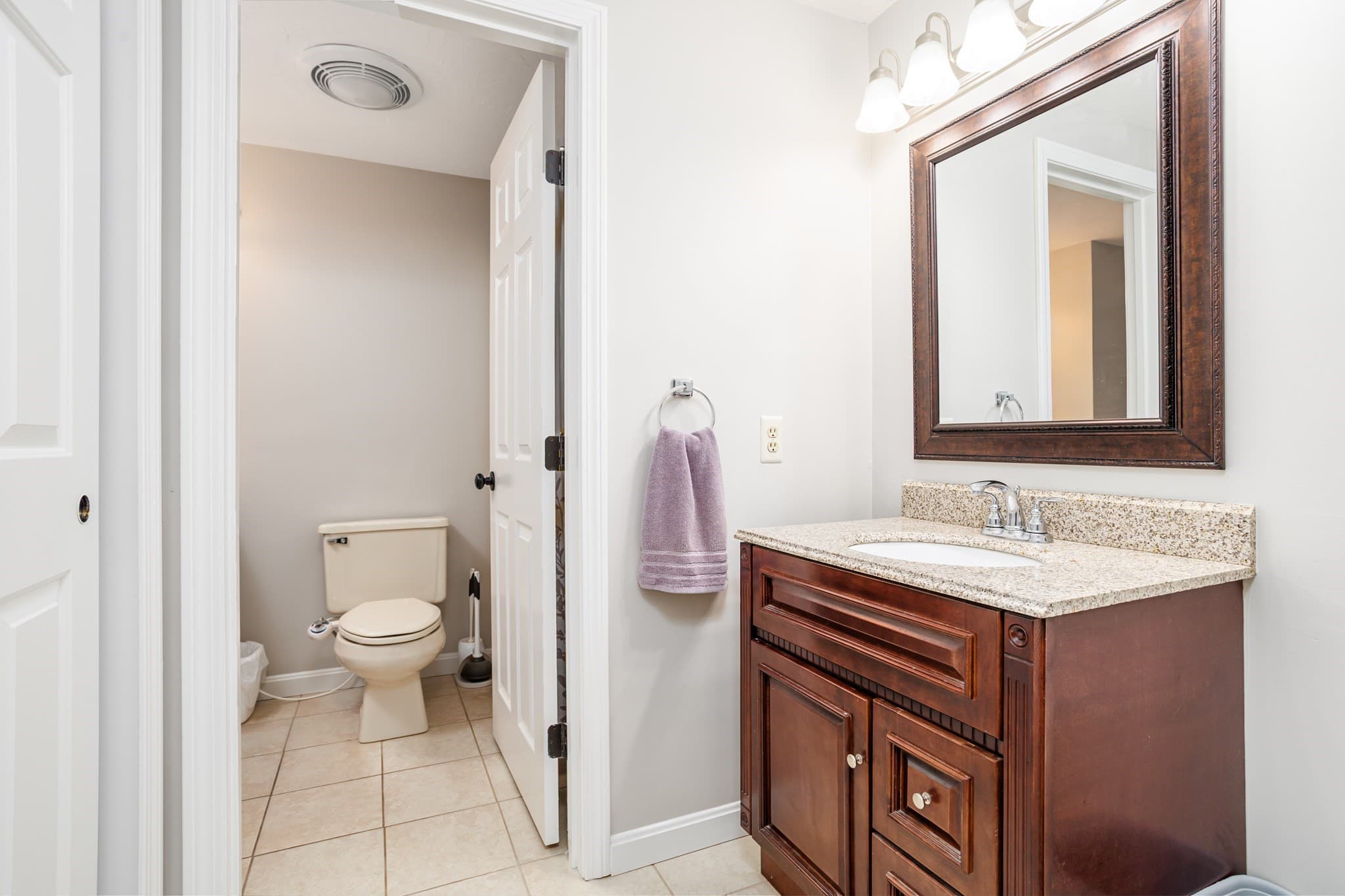 Condominium at 512 Ridgefield Cir # C, Clinton MA 01510, Clinton, photo 19 of 30