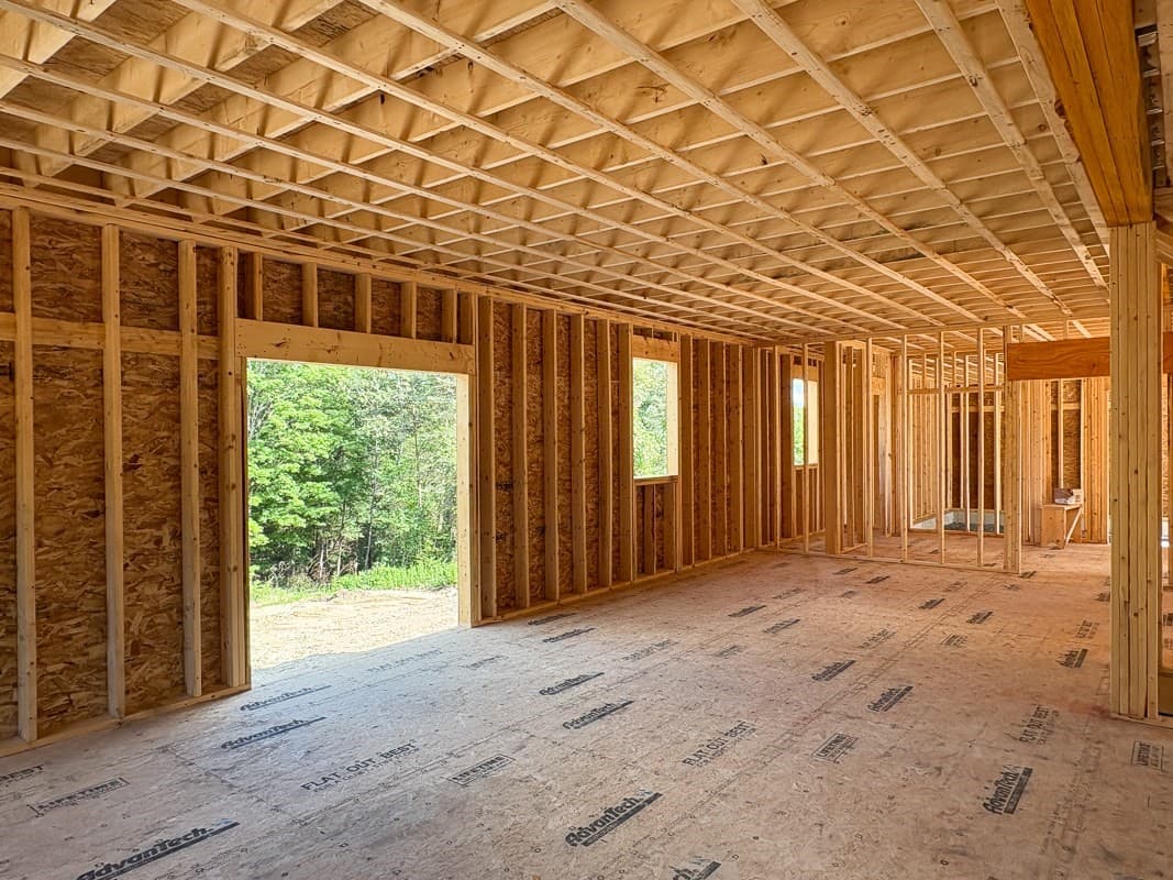 Single Family Residence at 232 West Townsend Rd, Lunenburg MA 01462, Lunenburg, photo 5 of 24