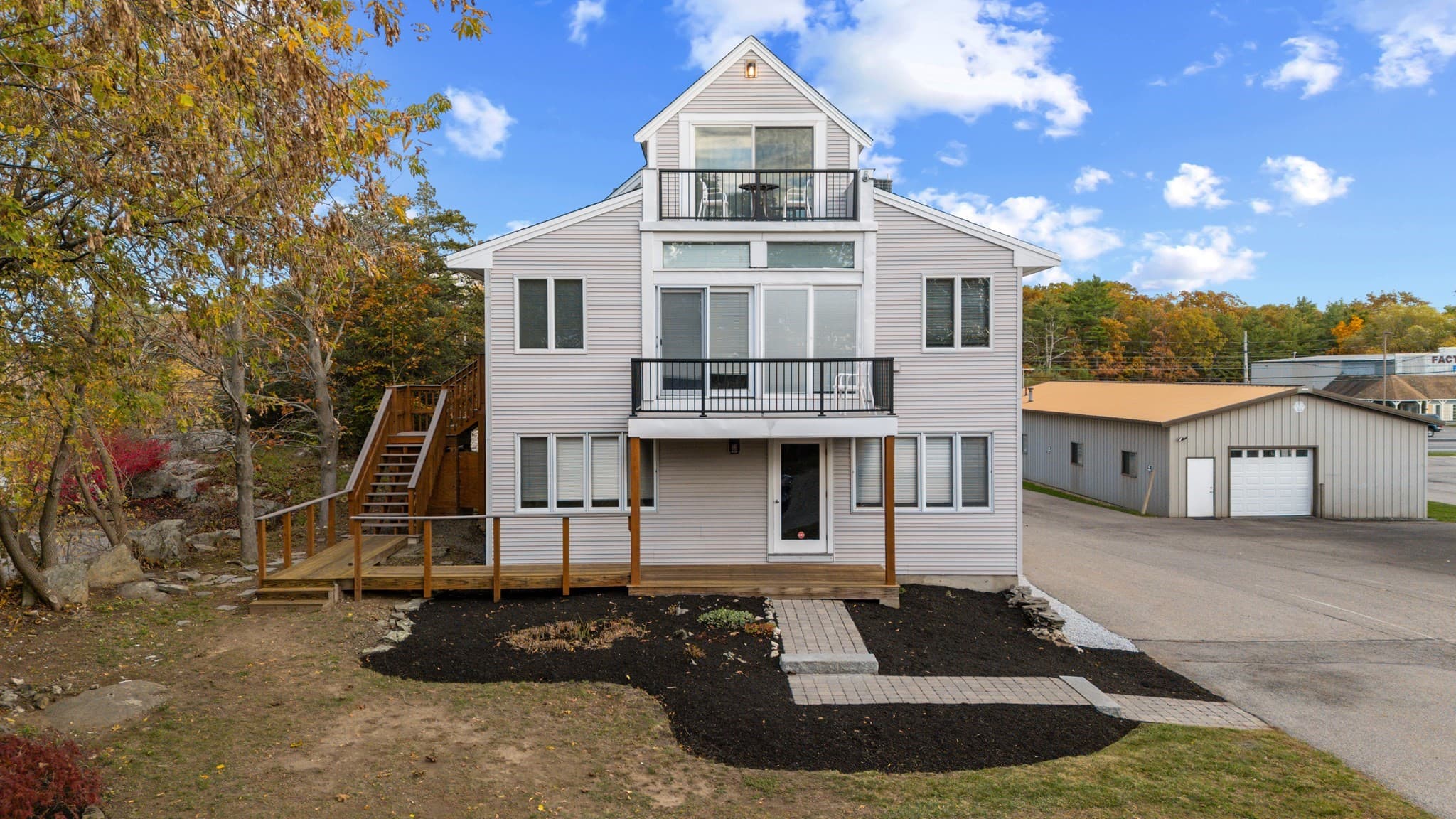 Commercial Sale at 104 Bridge Rd, Salisbury MA 01952, Salisbury, photo 4 of 42