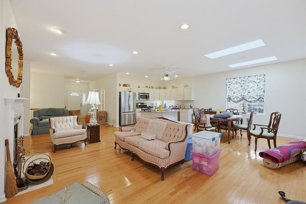 Condominium at 109 Old Field Road # 109, Plymouth MA 02360, Plymouth, photo 13 of 42