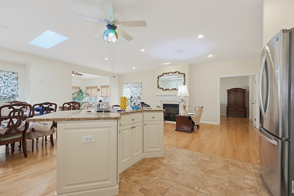Condominium at 109 Old Field Road # 109, Plymouth MA 02360, Plymouth, photo 8 of 42