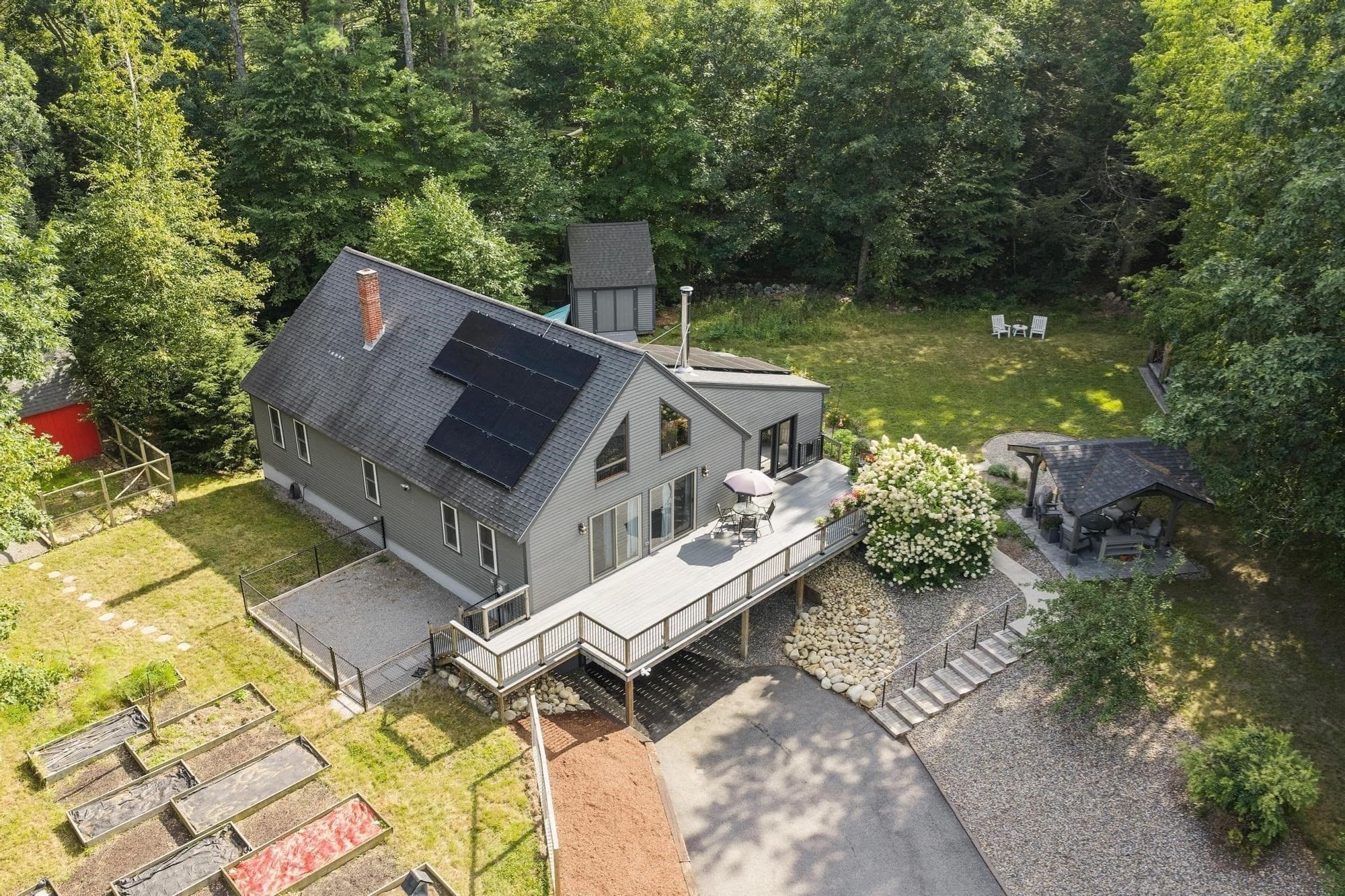 Single Family Residence at 737 New West Townsend Rd, Lunenburg MA 01462, Lunenburg, photo 3 of 39