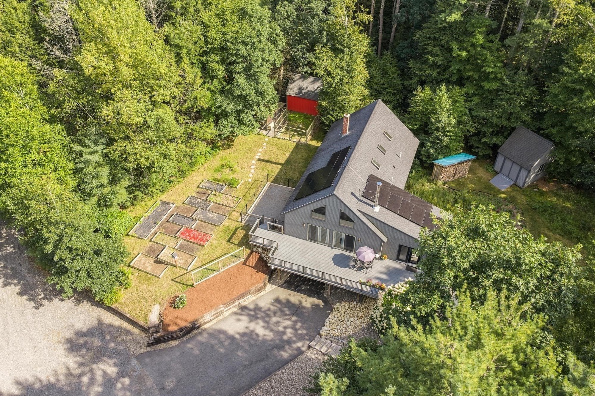 Single Family Residence at 737 New West Townsend Rd, Lunenburg MA 01462, Lunenburg, photo 5 of 39