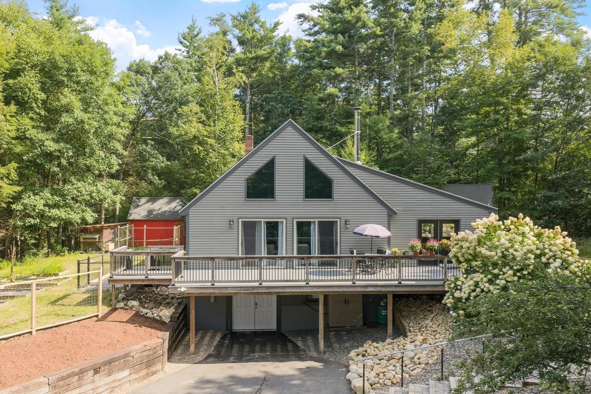 Single Family Residence at 737 New West Townsend Rd, Lunenburg MA 01462, Lunenburg, photo 4 of 39