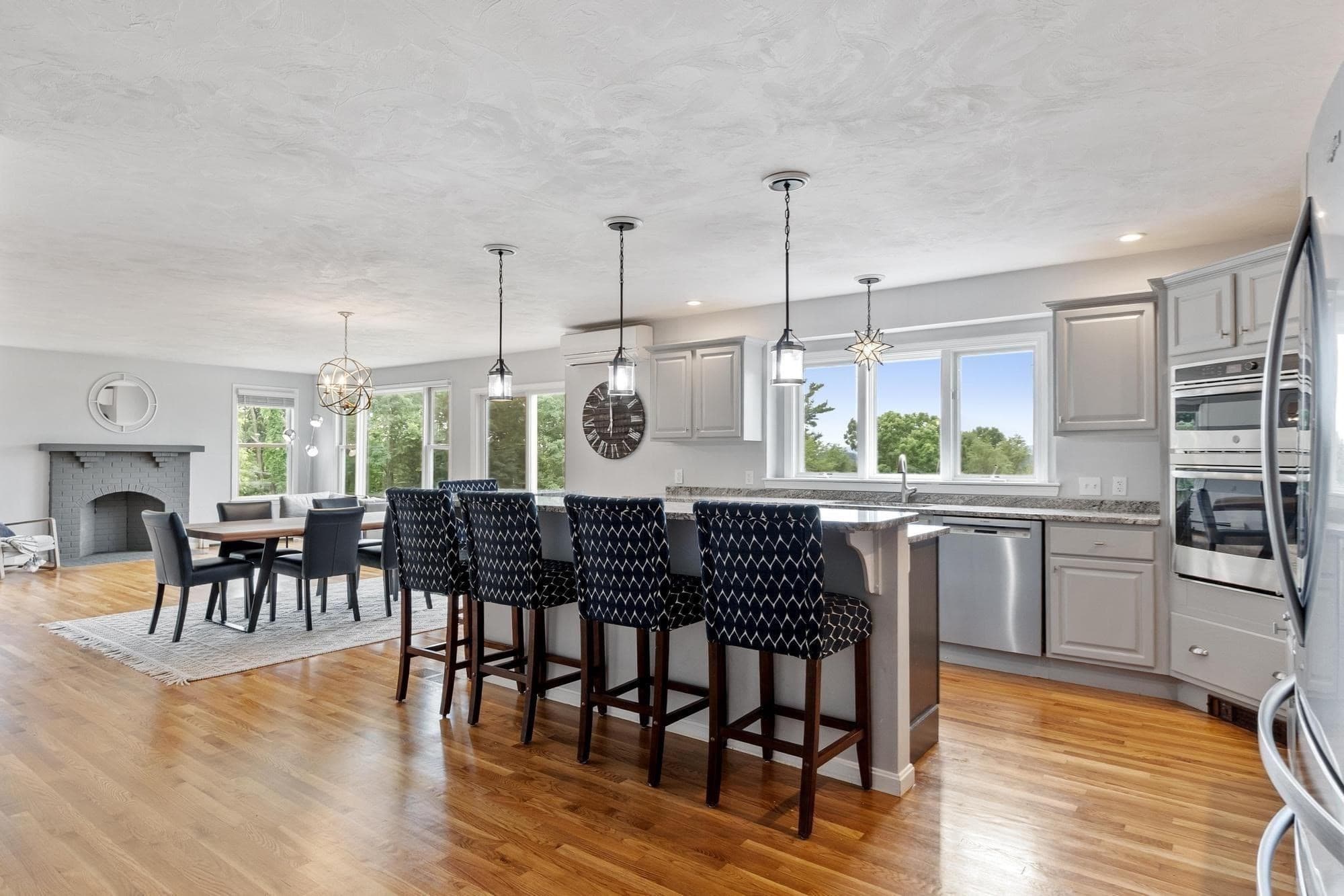 Single Family Residence at 370 Sunnyhill Rd, Lunenburg MA 01462, Lunenburg, photo 11 of 41