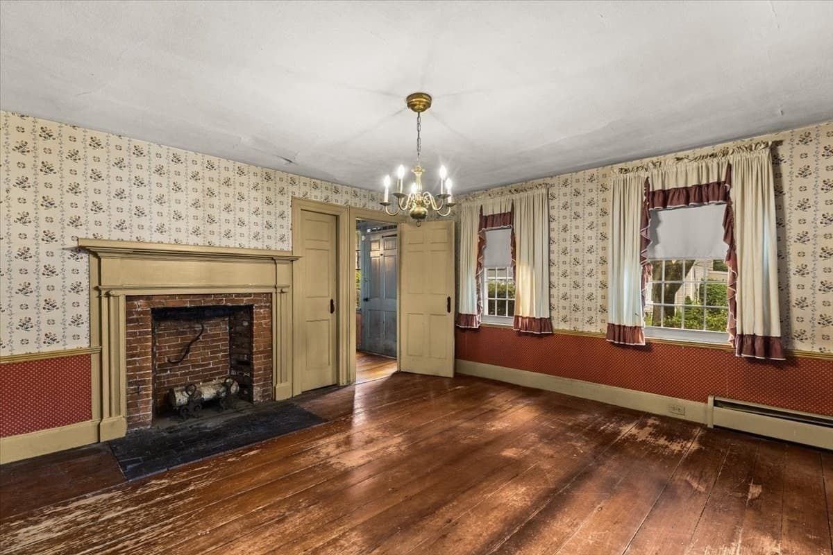 Single Family Residence at 55 Emory St, Brockton MA 02301, Brockton, photo 14 of 37