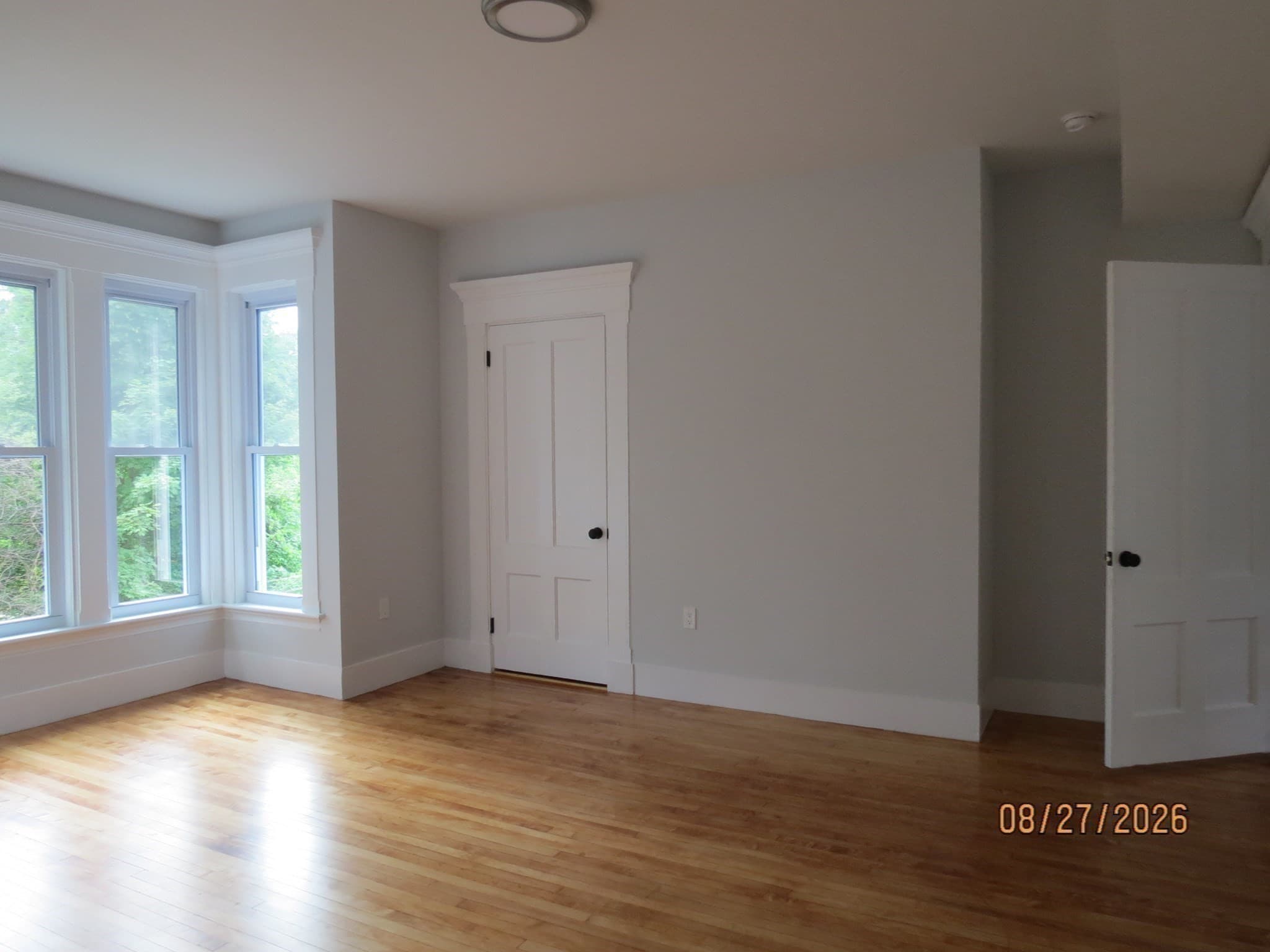Single Family Residence at 51 Grove Avenue, Leominster MA 01453, Leominster, photo 10 of 41