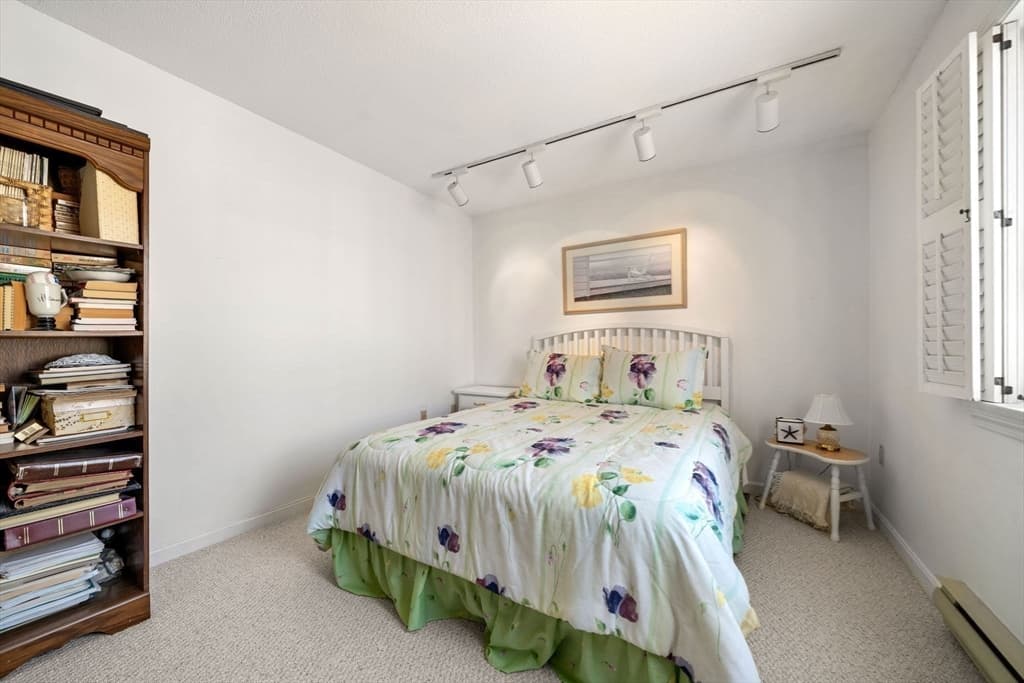 Condominium at 432 Humphrey St # 16, Swampscott MA 01907, Swampscott, photo 16 of 20