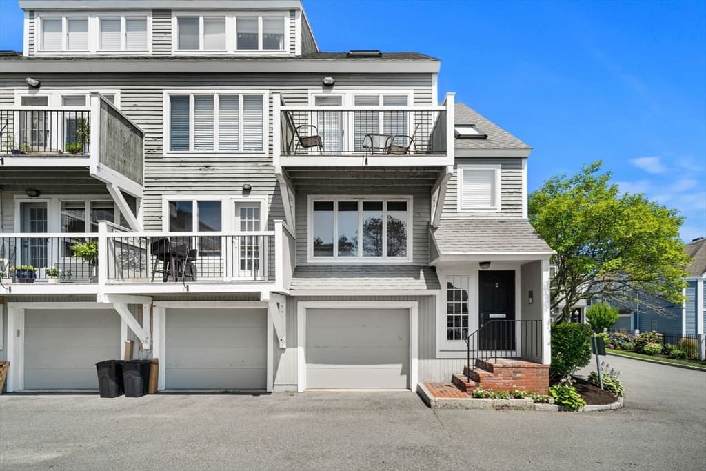 Condominium at 432 Humphrey St # 16, Swampscott MA 01907, Swampscott, photo 3 of 20