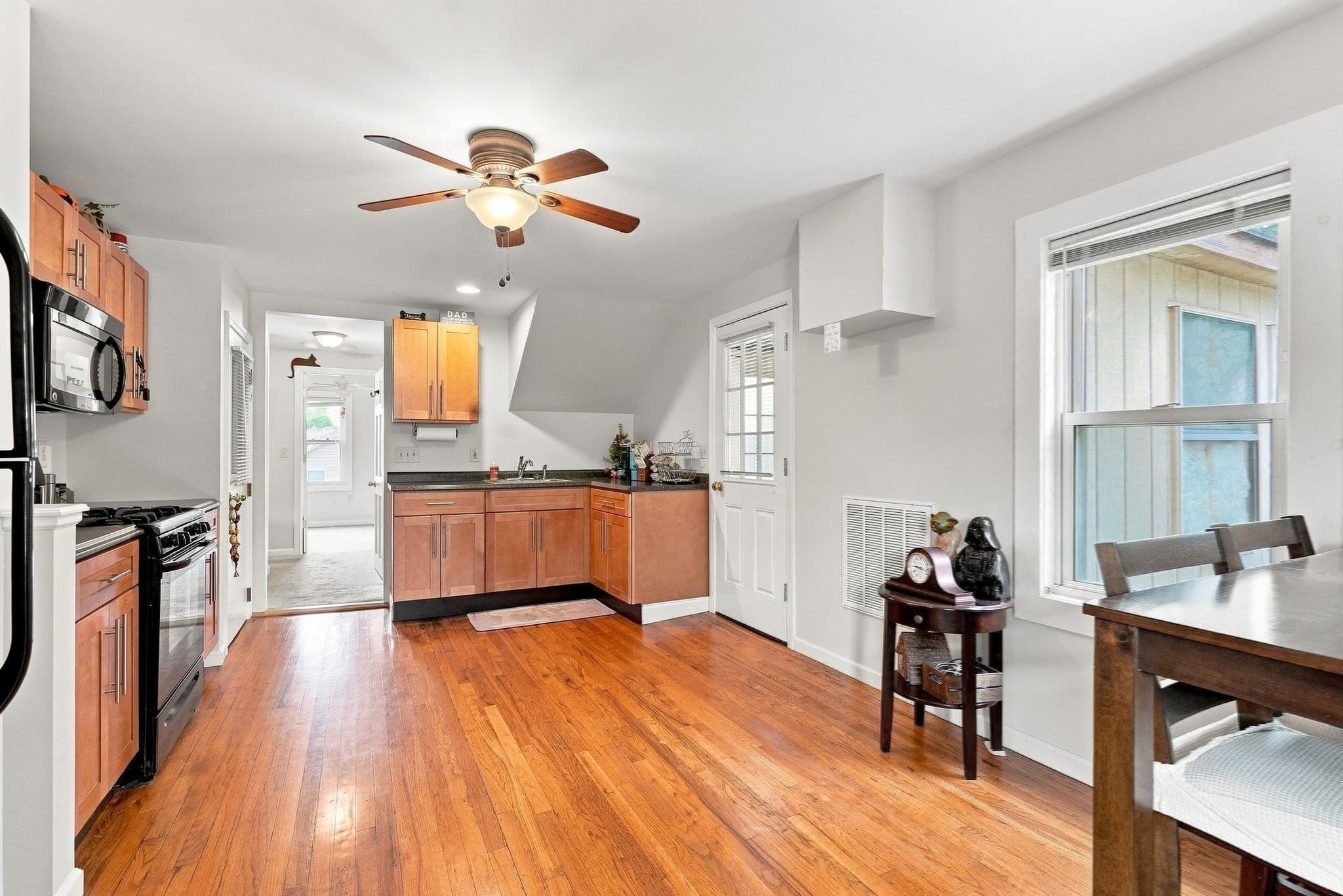 Multi Family at 255 Center St, Ludlow MA 01056, Ludlow, photo 19 of 40