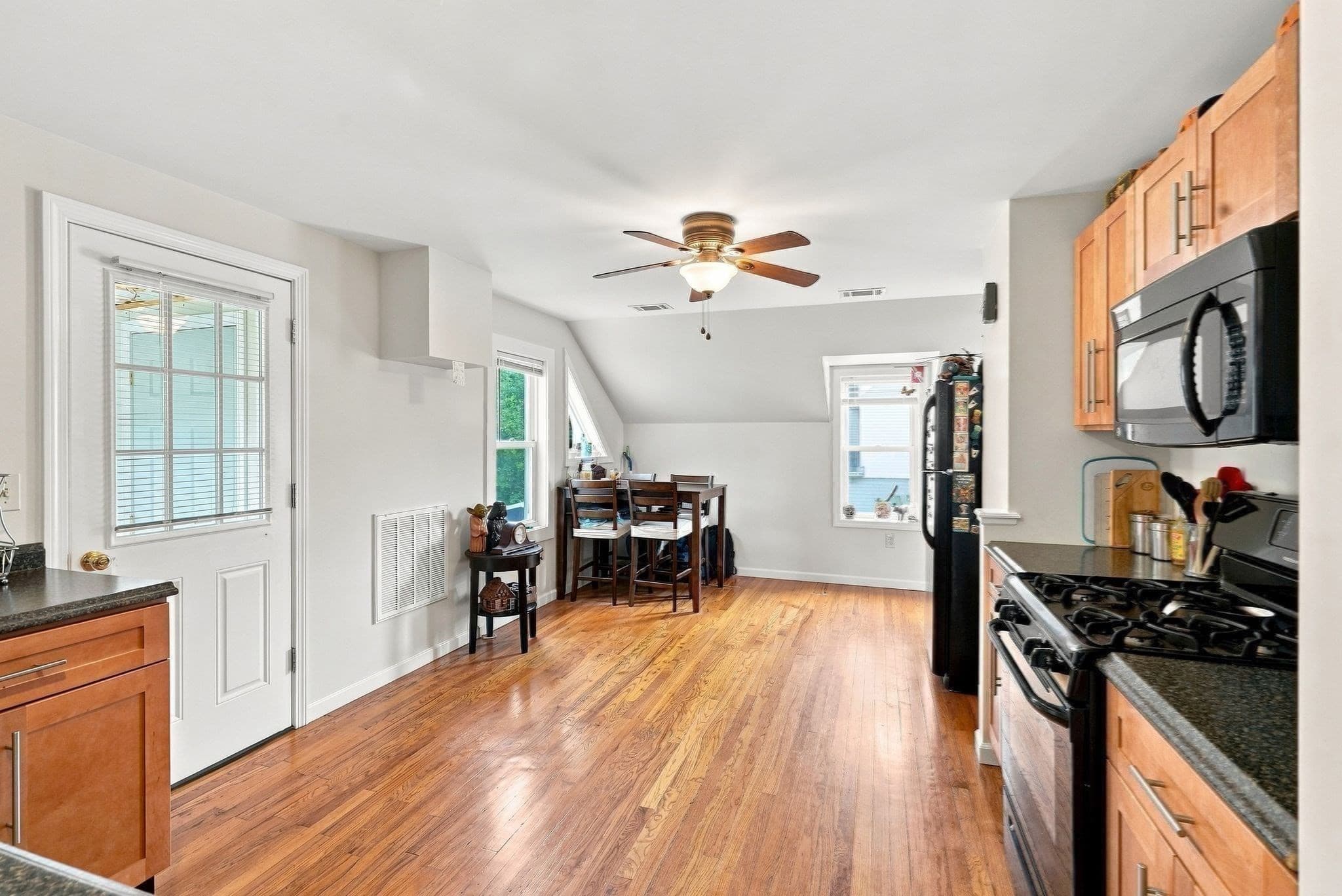 Multi Family at 255 Center St, Ludlow MA 01056, Ludlow, photo 21 of 40