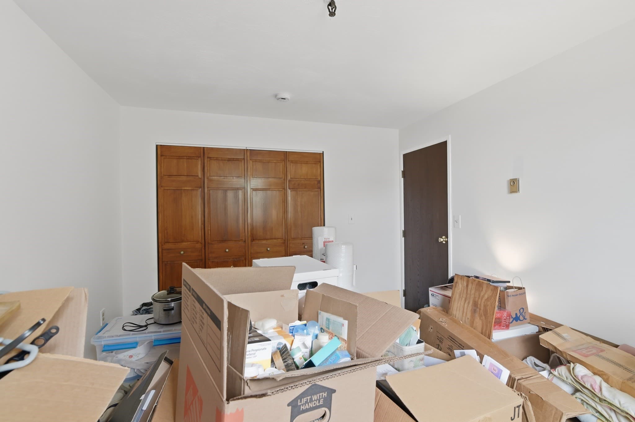 Condominium at 115 W Squantum St # 513, Quincy MA 02171, Quincy, photo 36 of 38