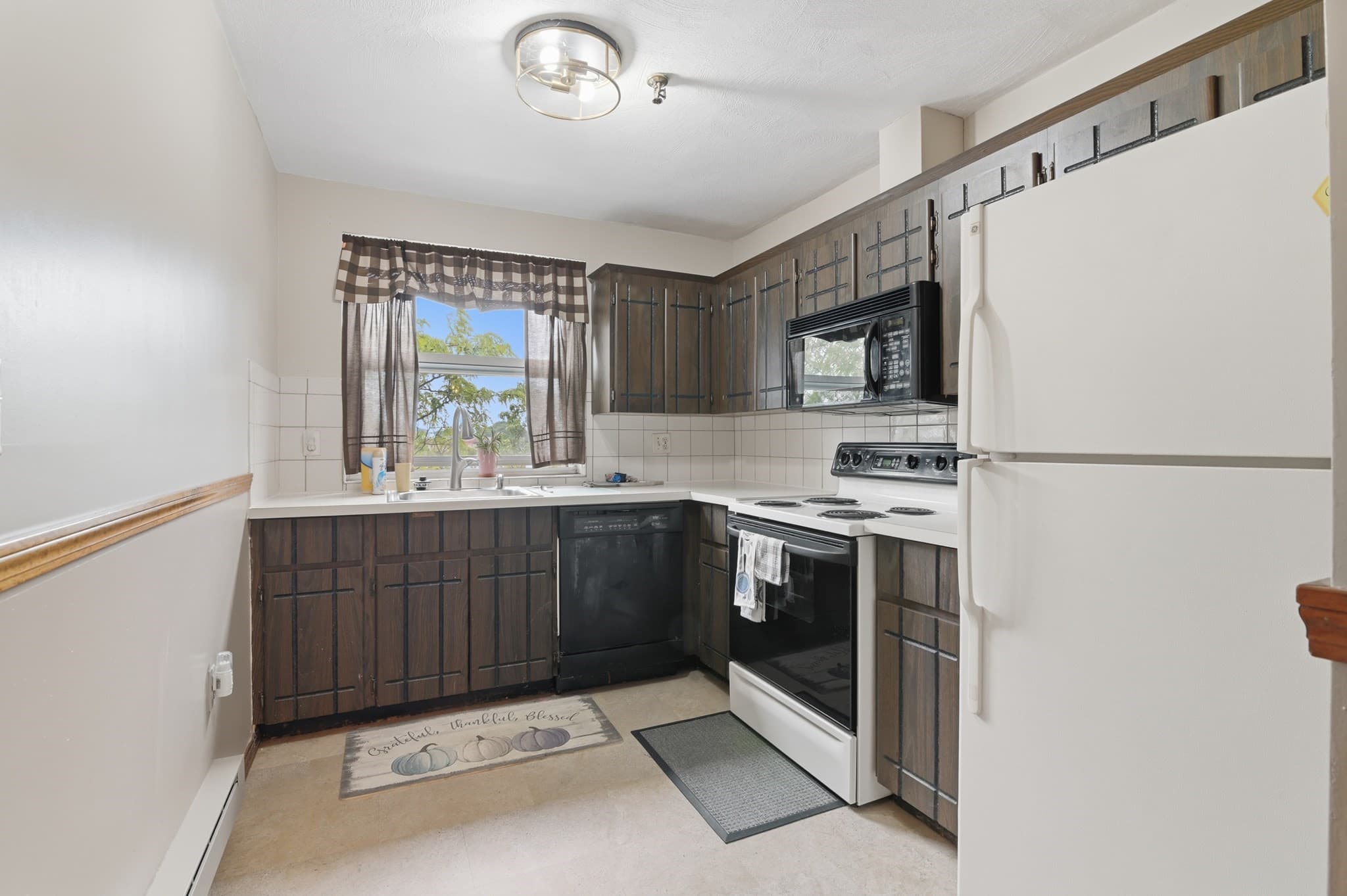 Condominium at 115 W Squantum St # 513, Quincy MA 02171, Quincy, photo 9 of 38