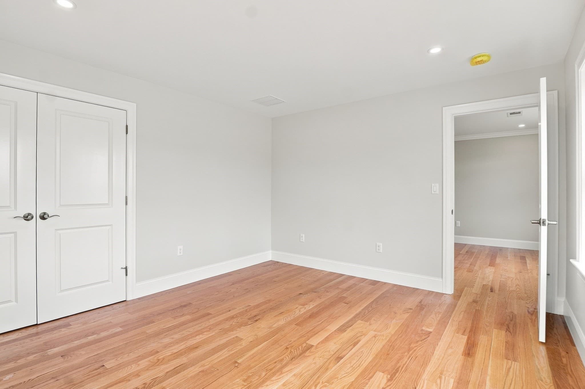 Single Family Residence at 36 Ferullo Drive, Woburn MA 01801, Woburn, photo 23 of 40